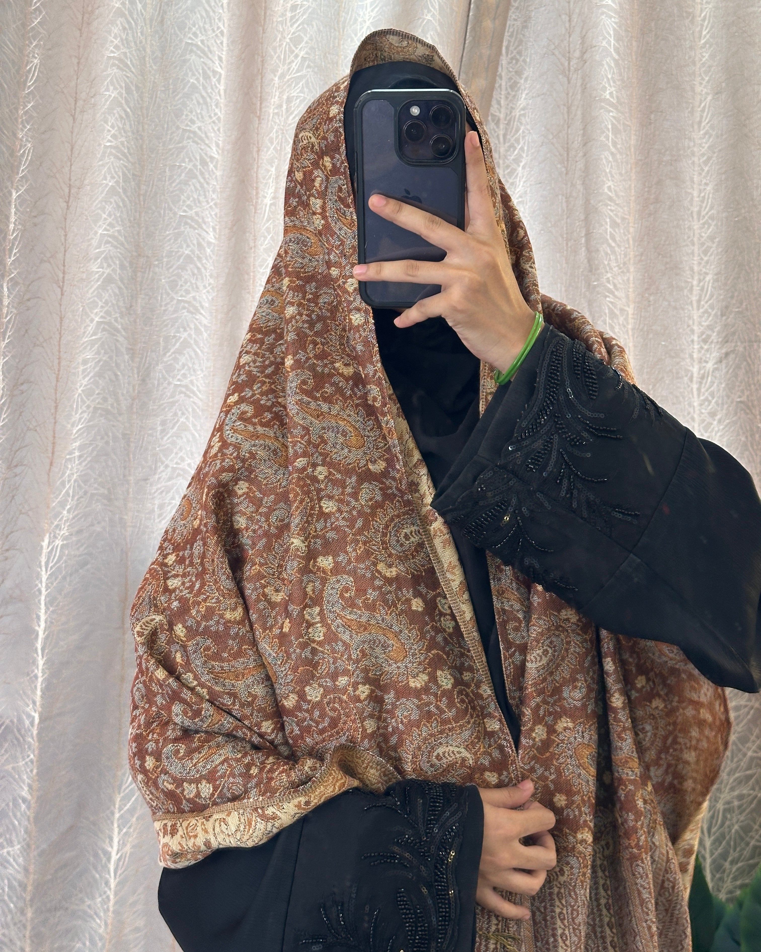 Luxury pashmina shawl