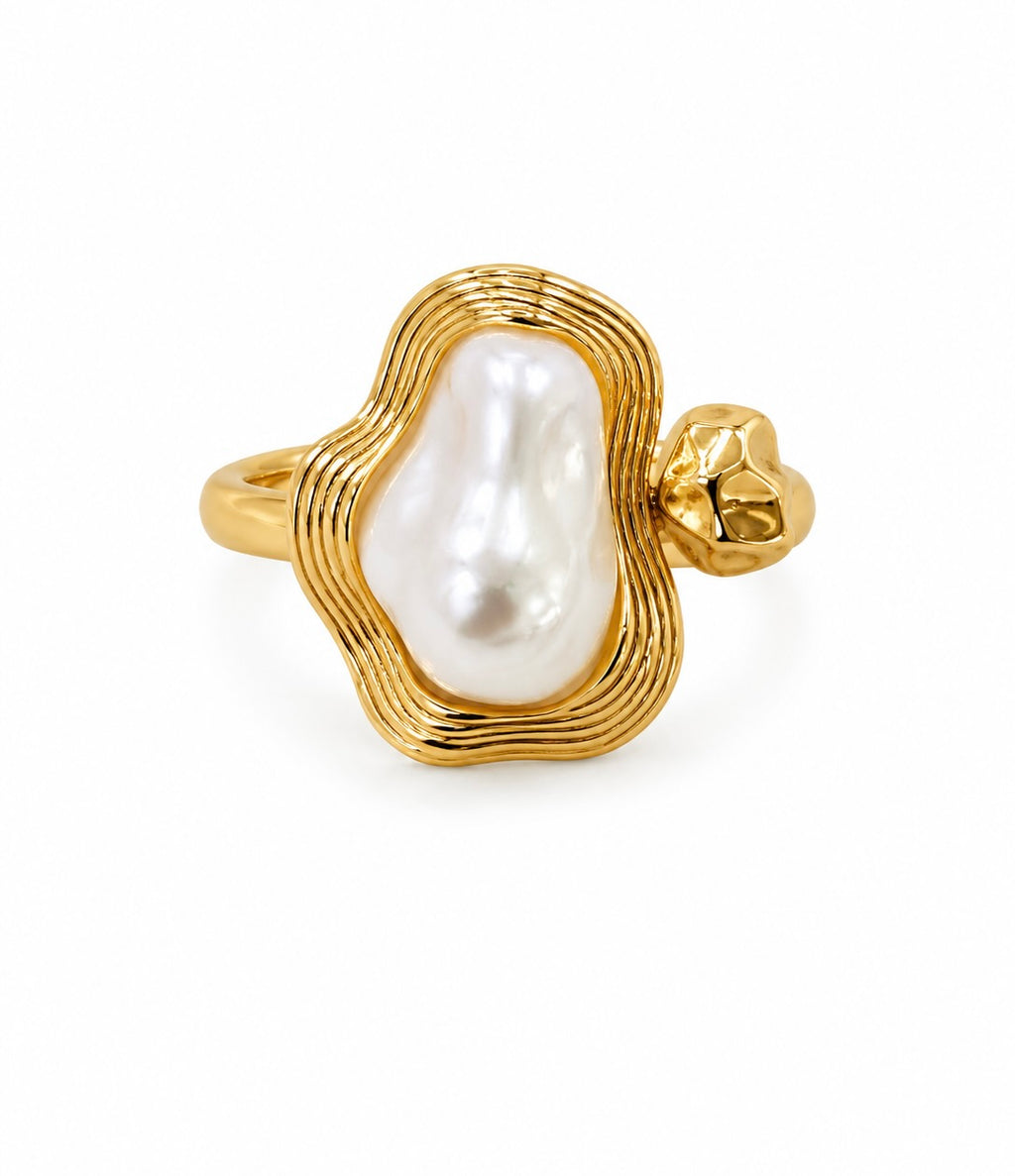 Big pearl ring