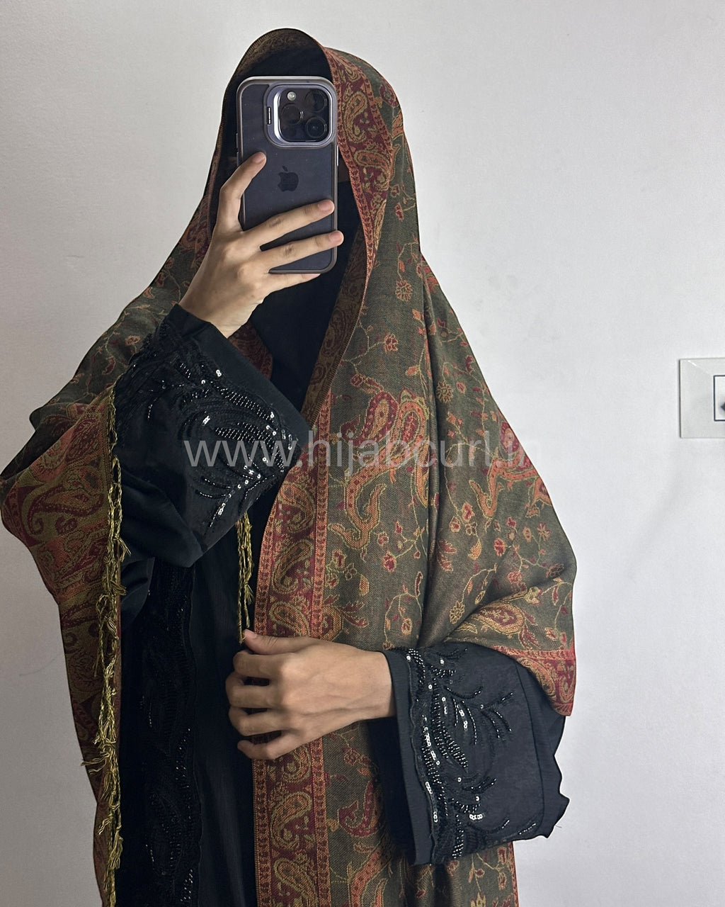 Luxury pashmina shawl