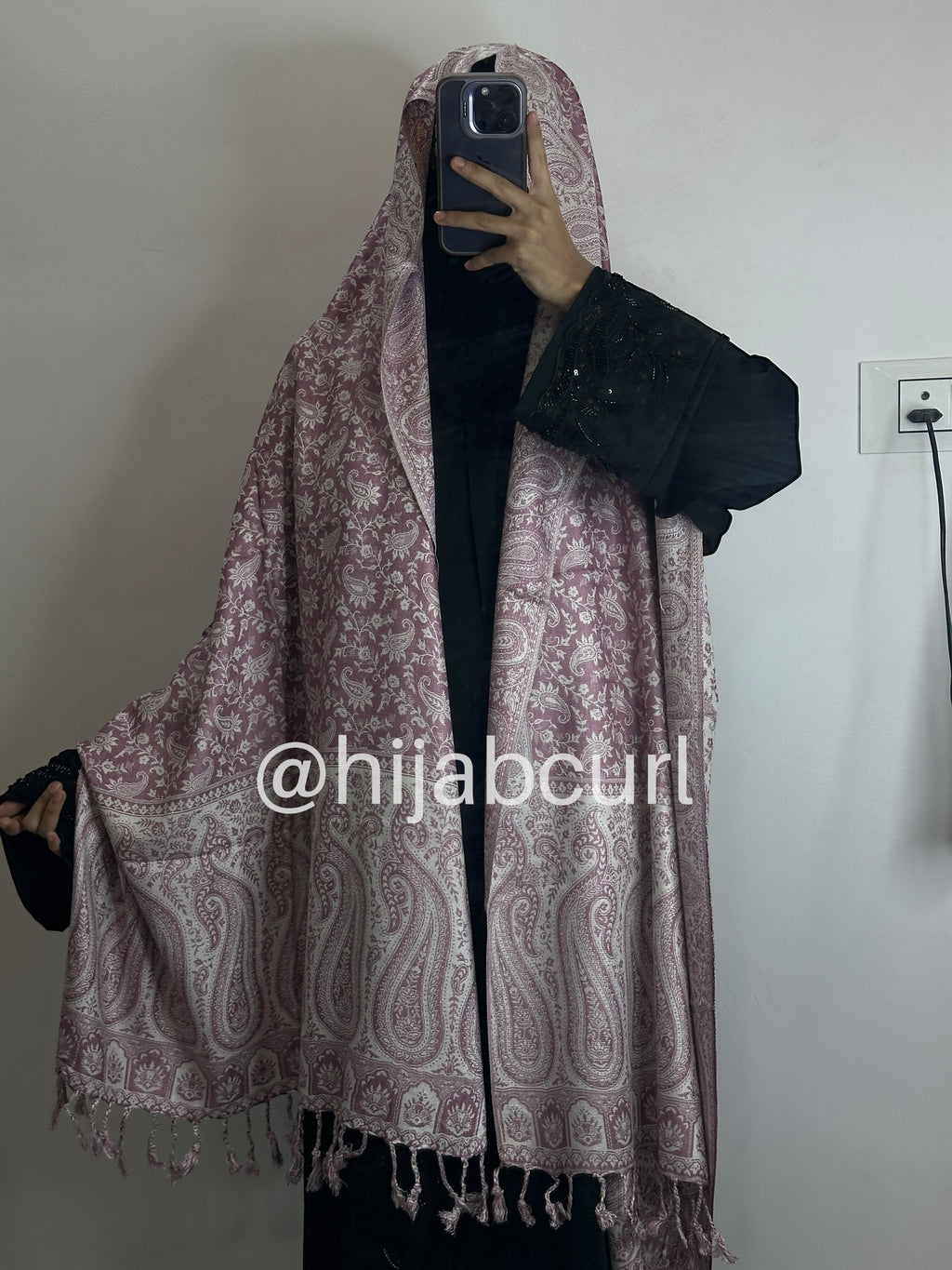 Luxury pashmina shawl