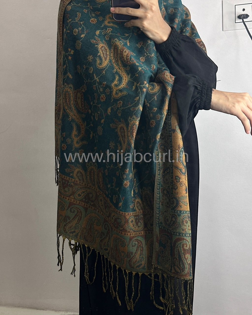 Luxury pashmina shawl