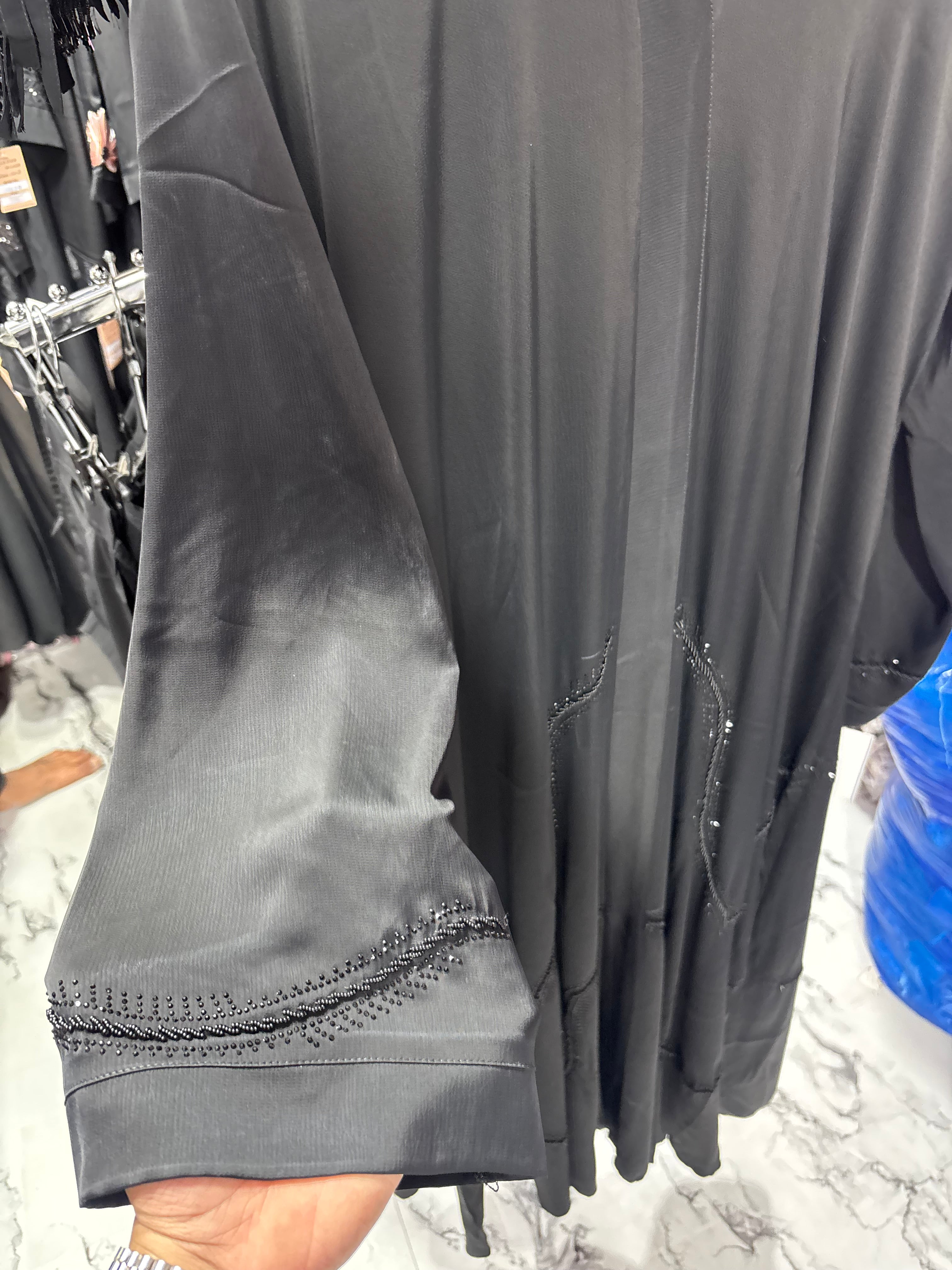 Luxurious Abaya - Perfect For Party Wear
