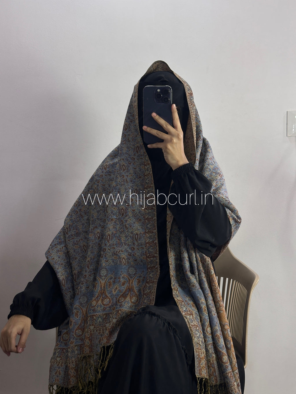 Luxury pashmina shawl