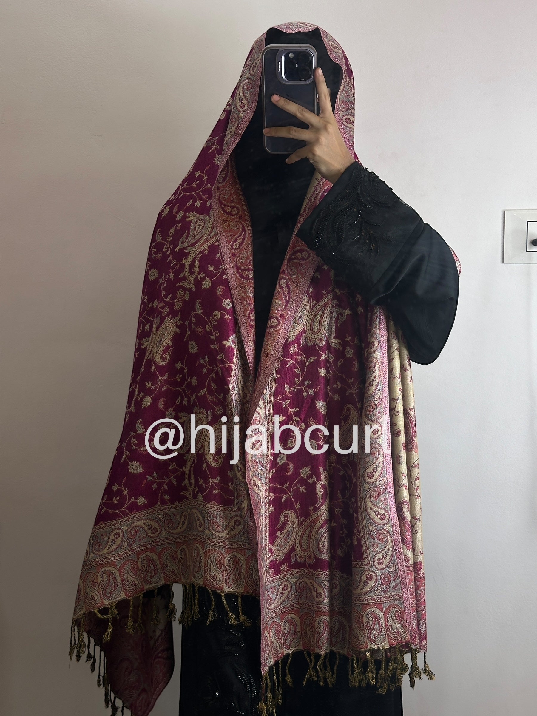 Luxury pashmina shawl