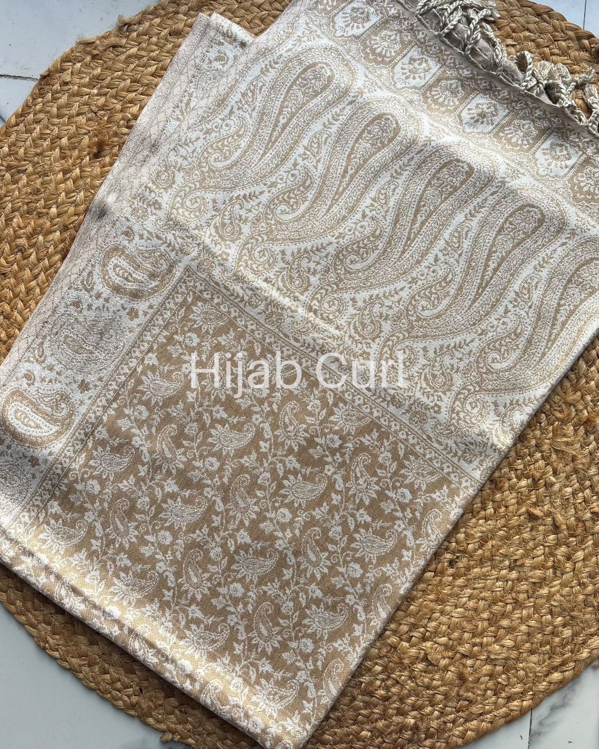 Luxury pashmina shawl