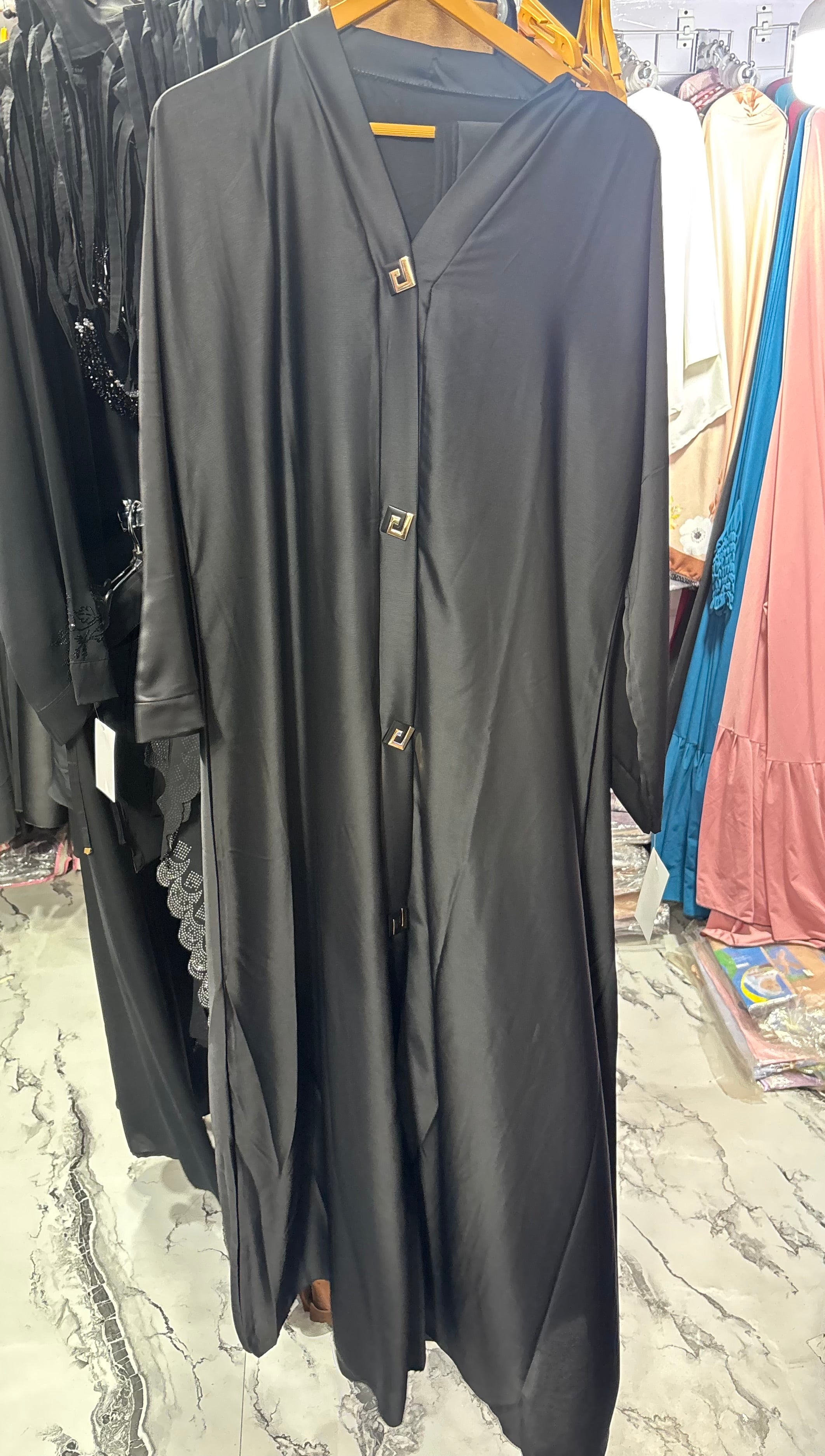 Luxurious Abaya - Perfect For Party Wear