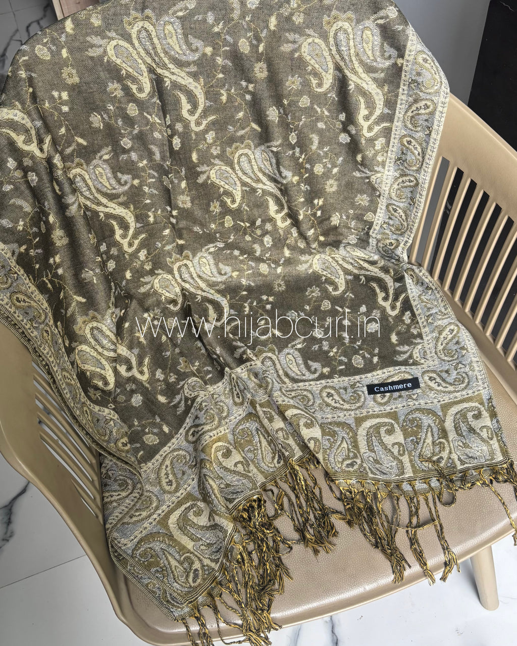 Luxury pashmina shawl