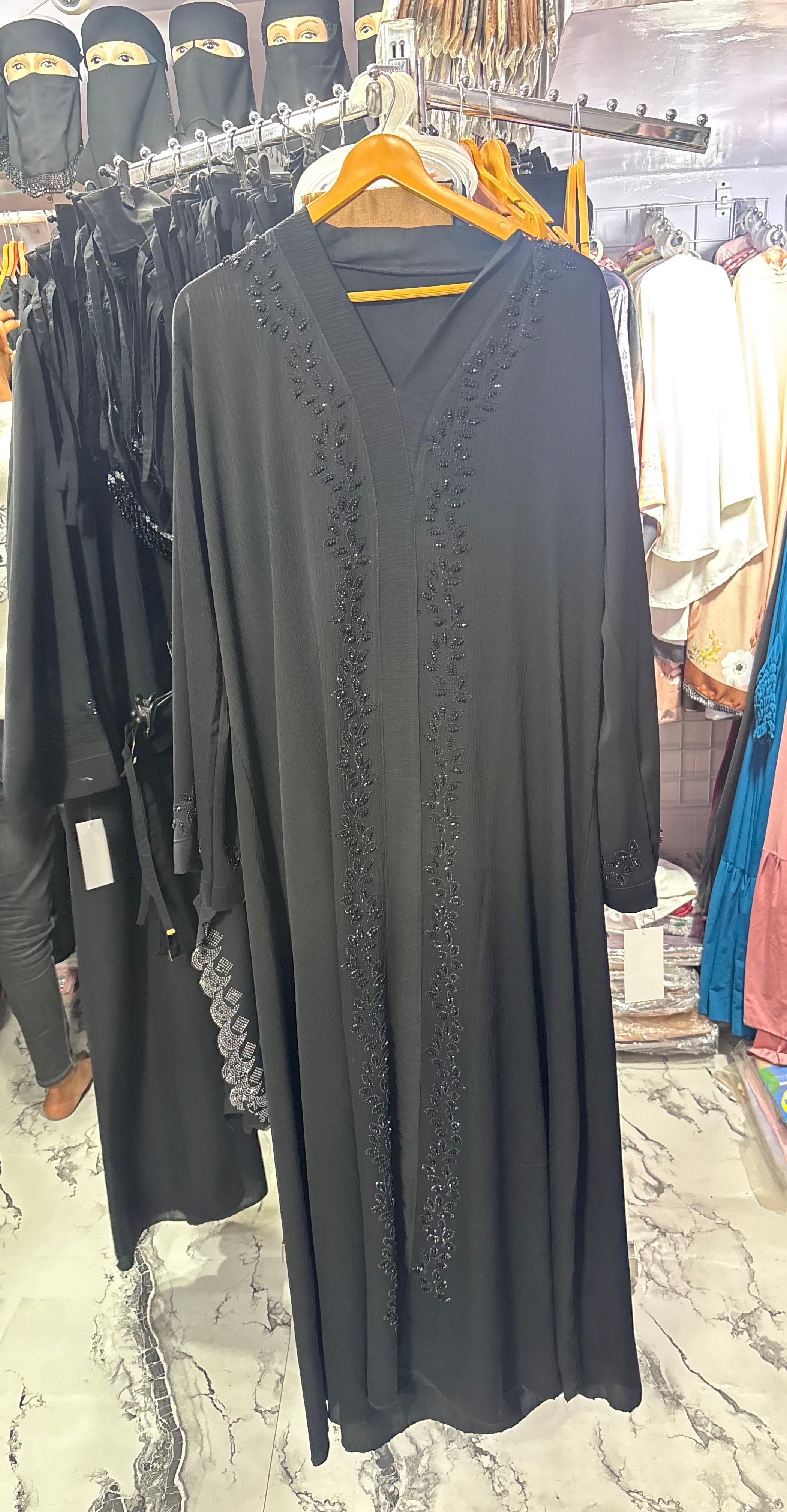 Luxurious Abaya - Perfect For Party Wear