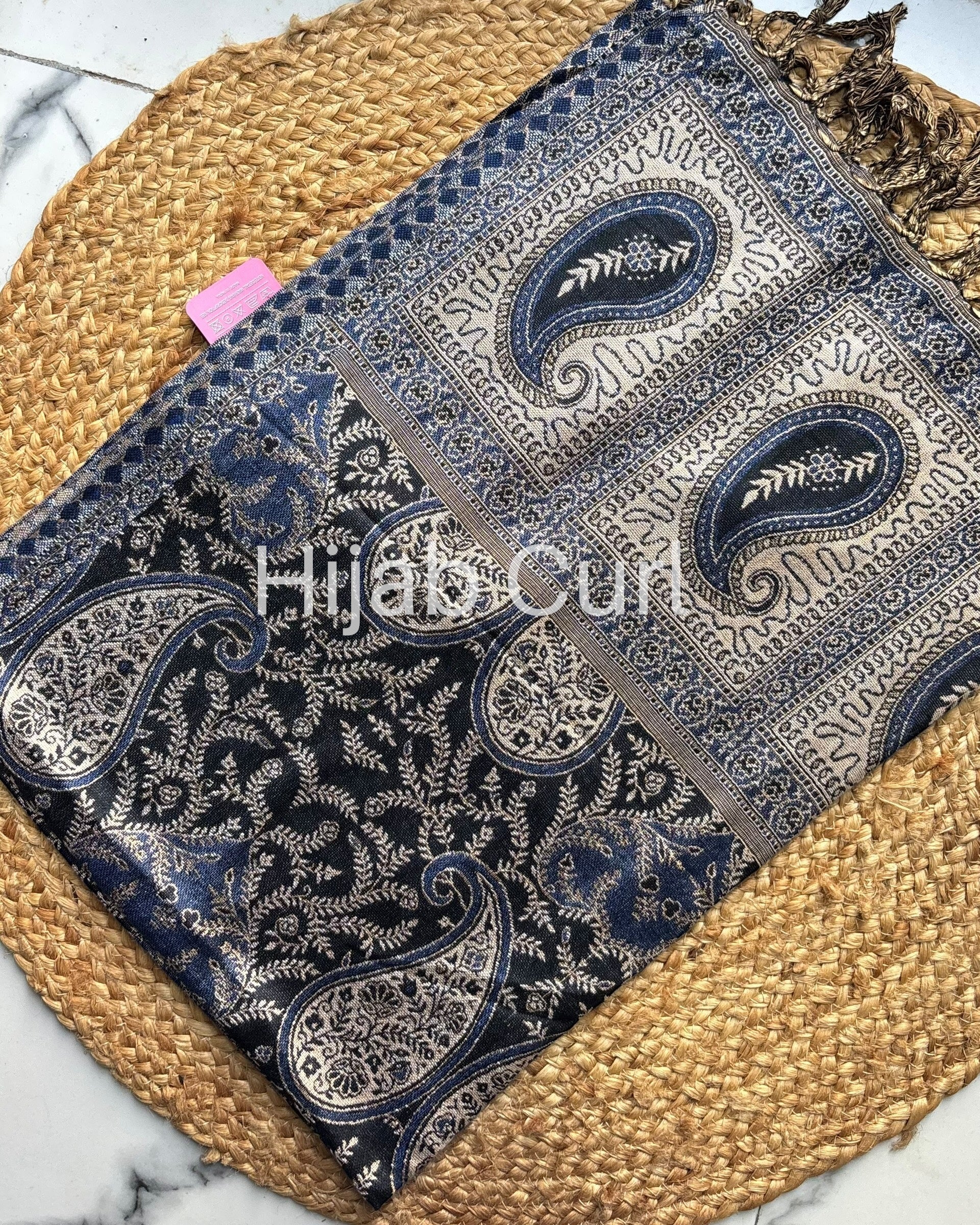 Luxury pashmina shawl