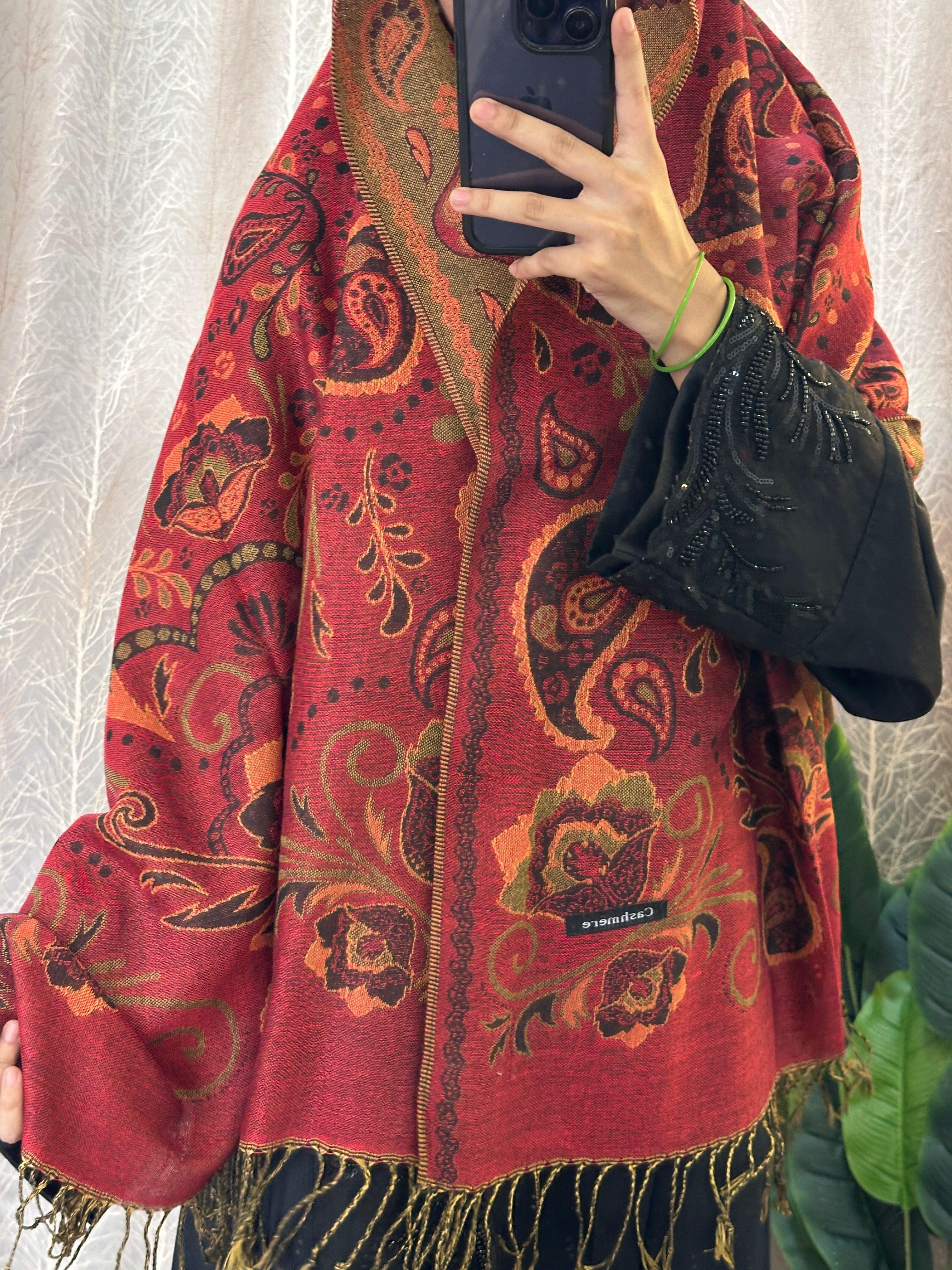 Luxury pashmina shawl