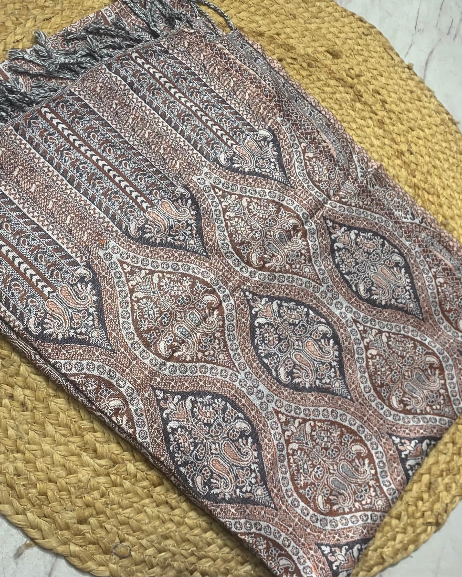 Luxury pashmina shawl