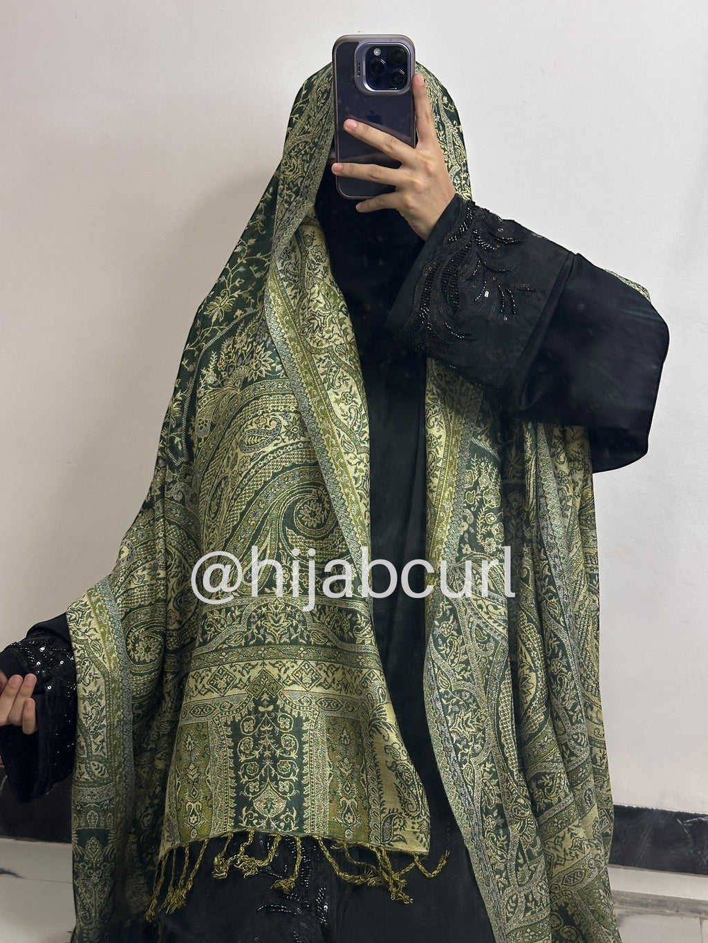 Luxury pashmina shawl