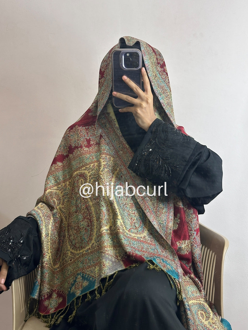 Luxury pashmina shawl