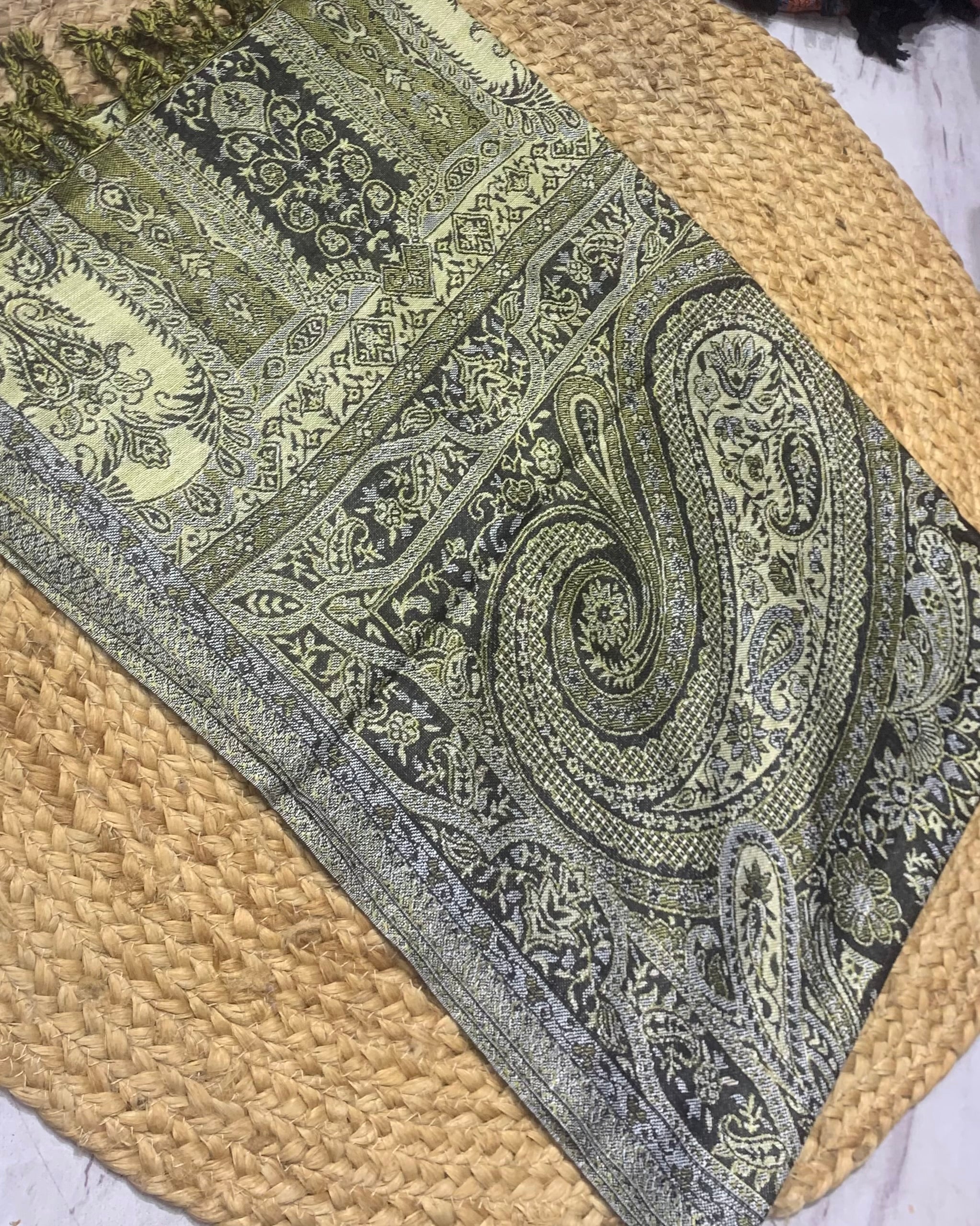 Luxury pashmina shawl