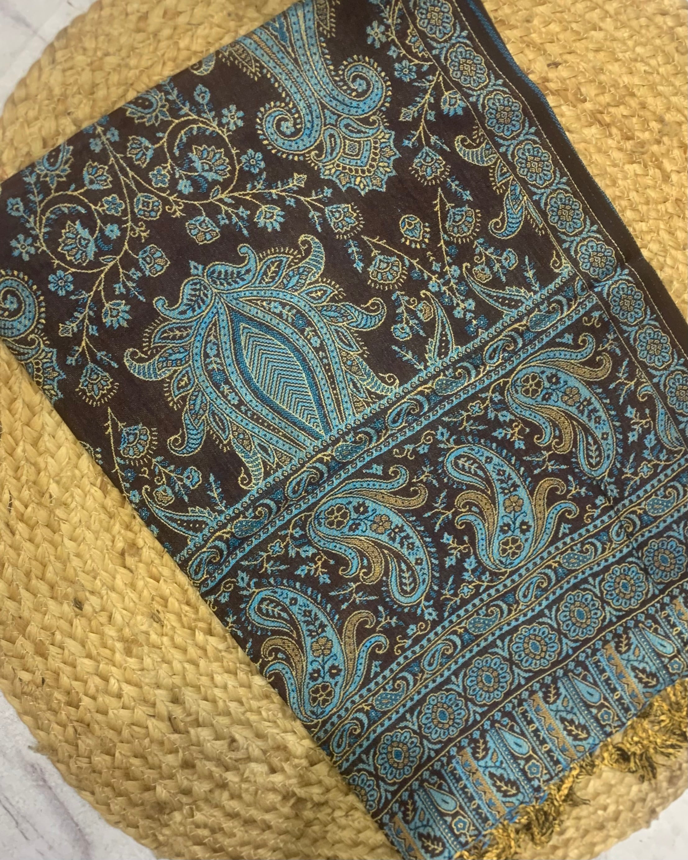 Luxury pashmina shawl