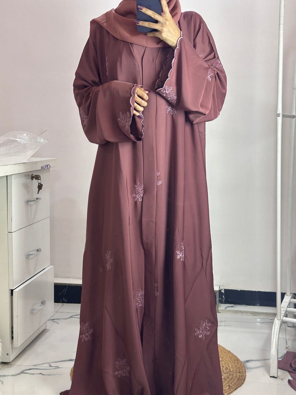 Luxurious Abaya - Perfect For Party Wear