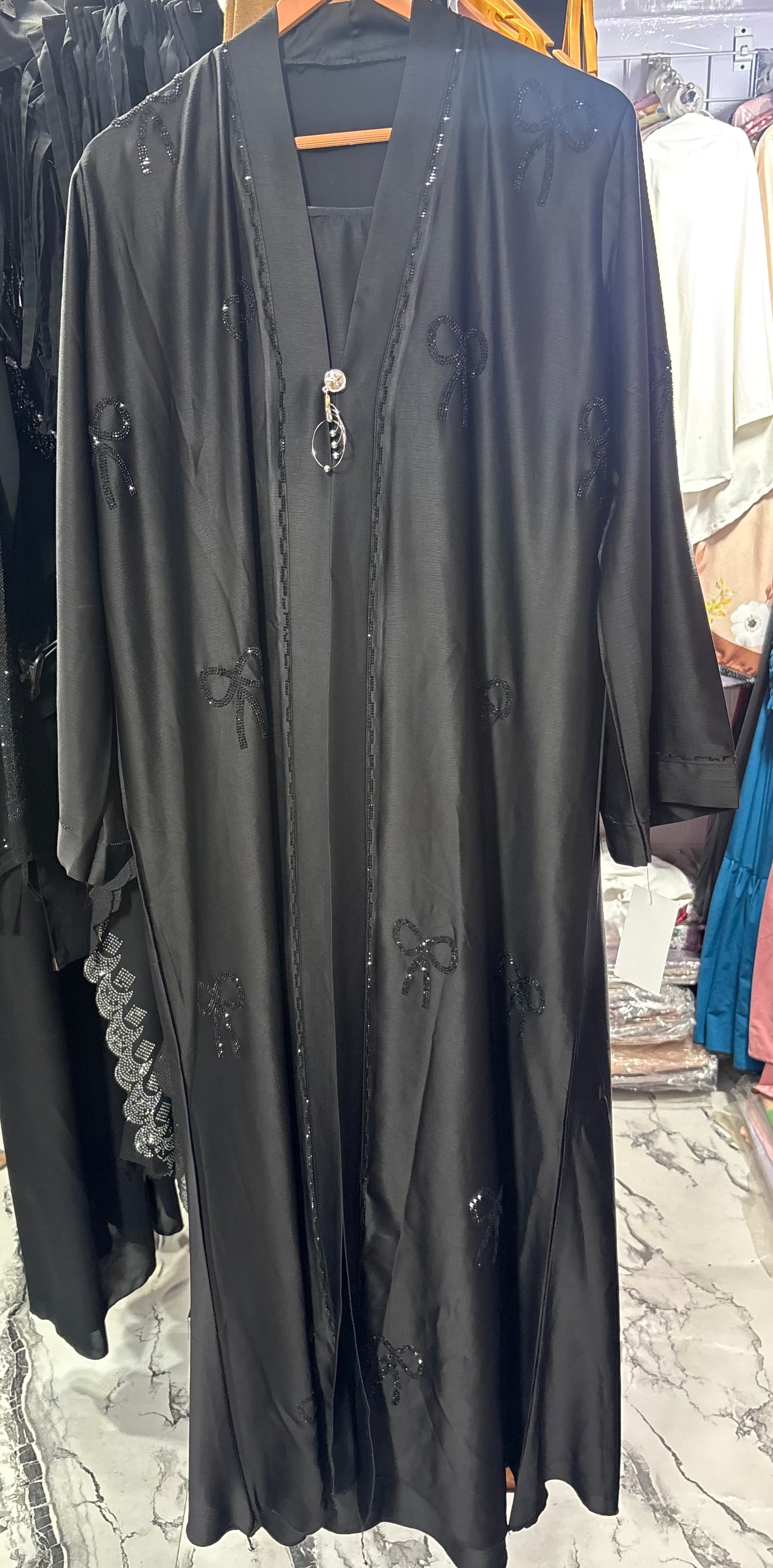 Luxurious Abaya - Perfect For Party Wear