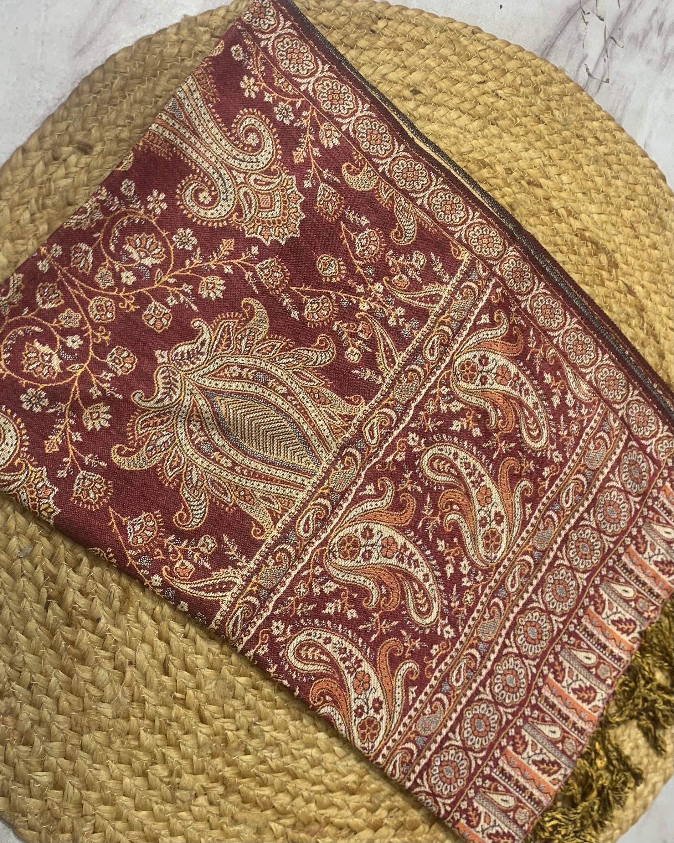 Luxury pashmina shawl