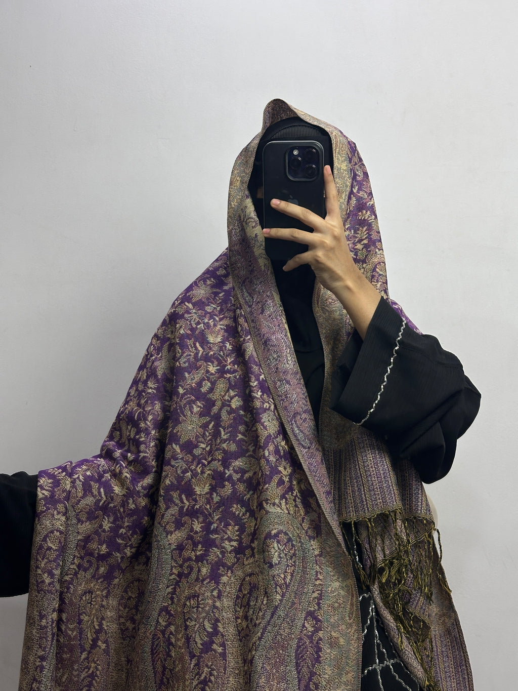 Luxury pashmina shawl