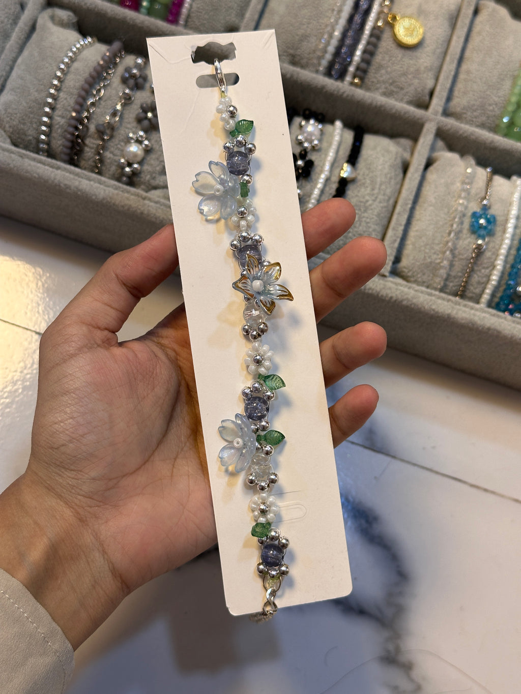 Blue flower bracelet