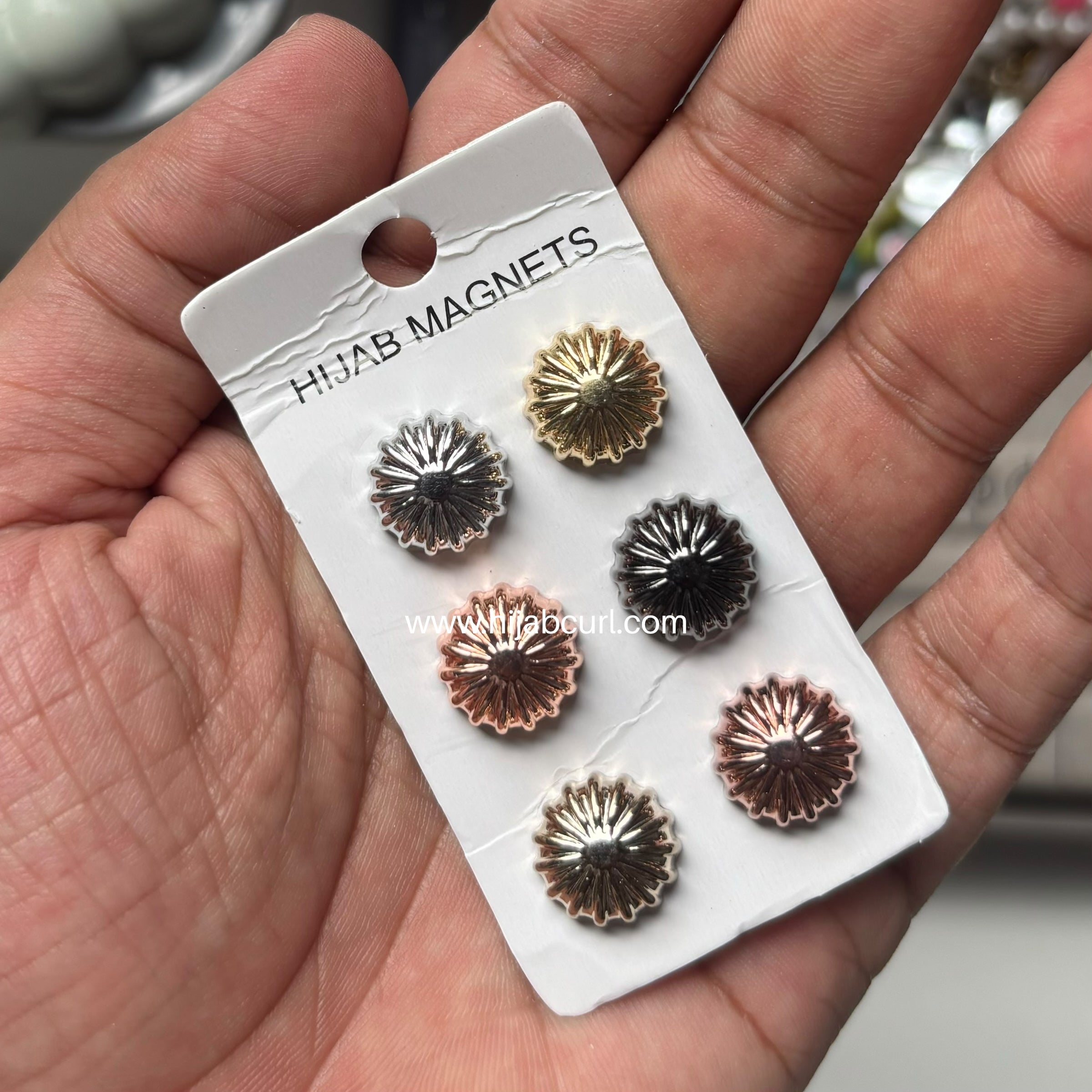 Magnet Pin - Any 1 Random Piece