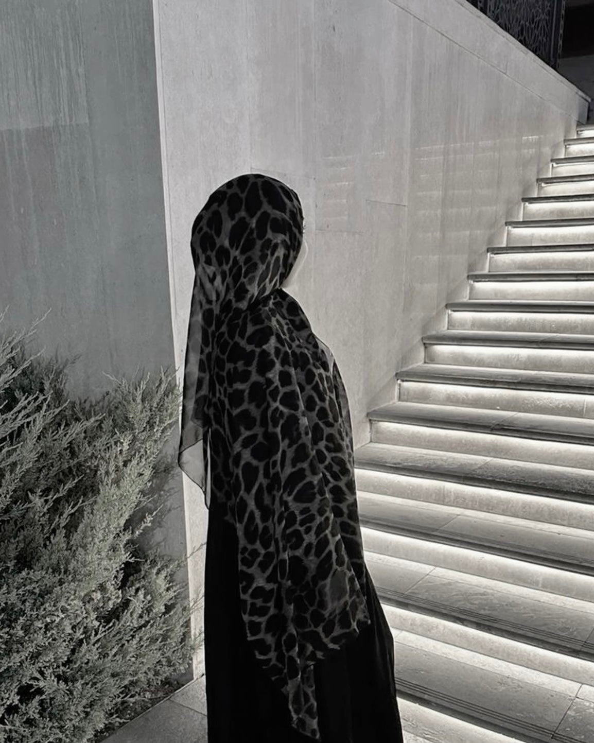 Savannah Modal Leopard Print Hijab - Grey