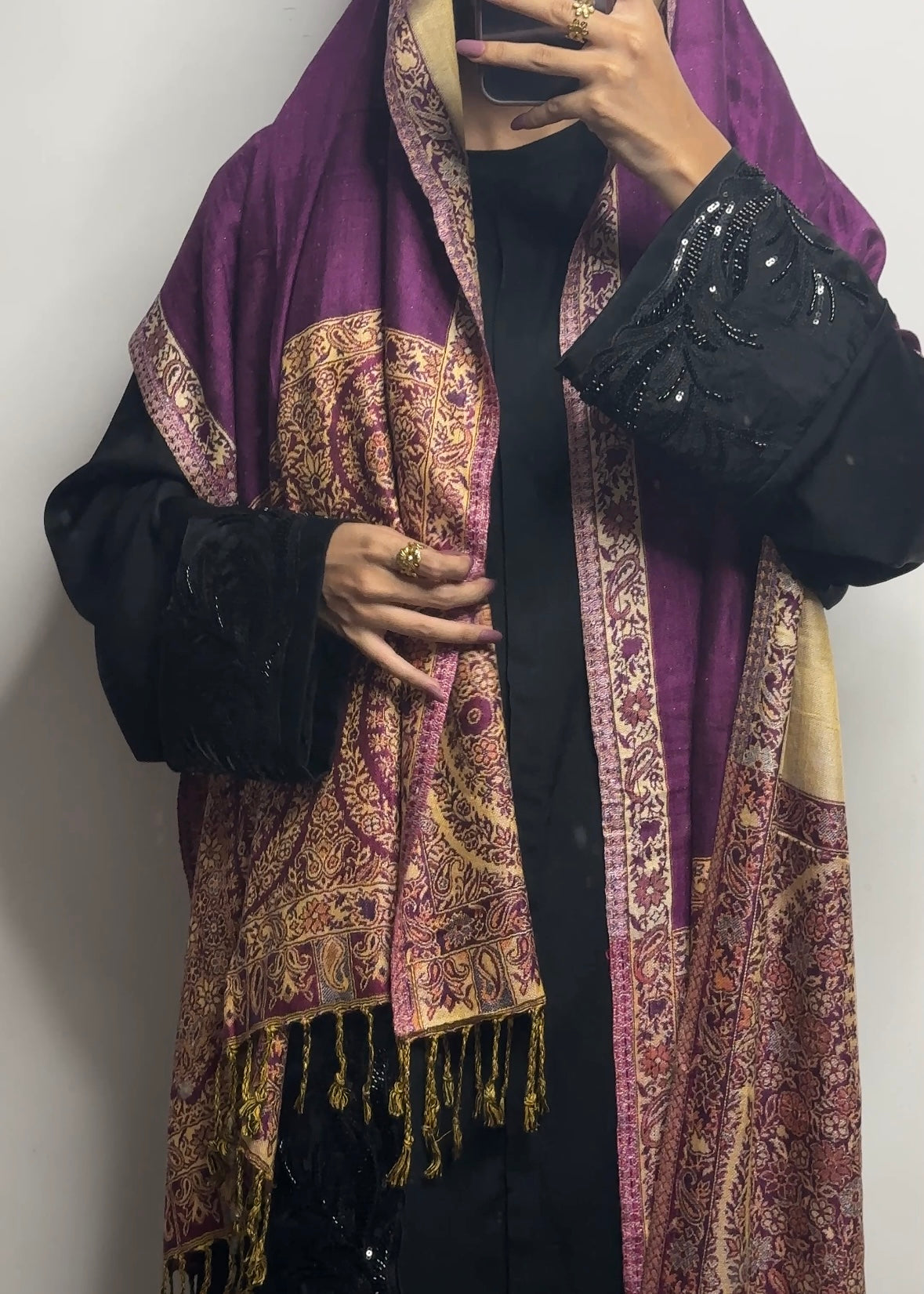 Luxury pashmina shawl