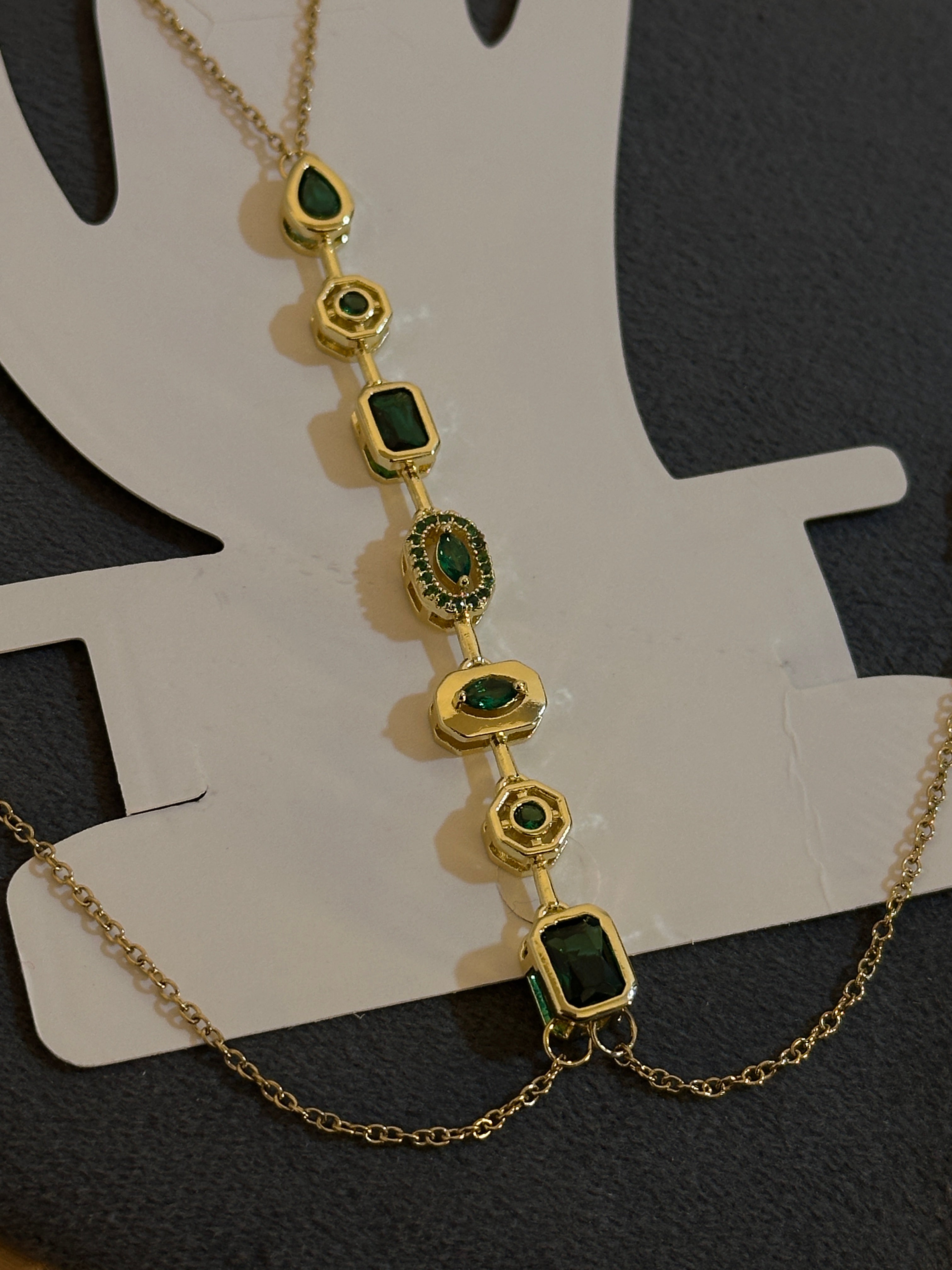 Anti tarnished hand chain