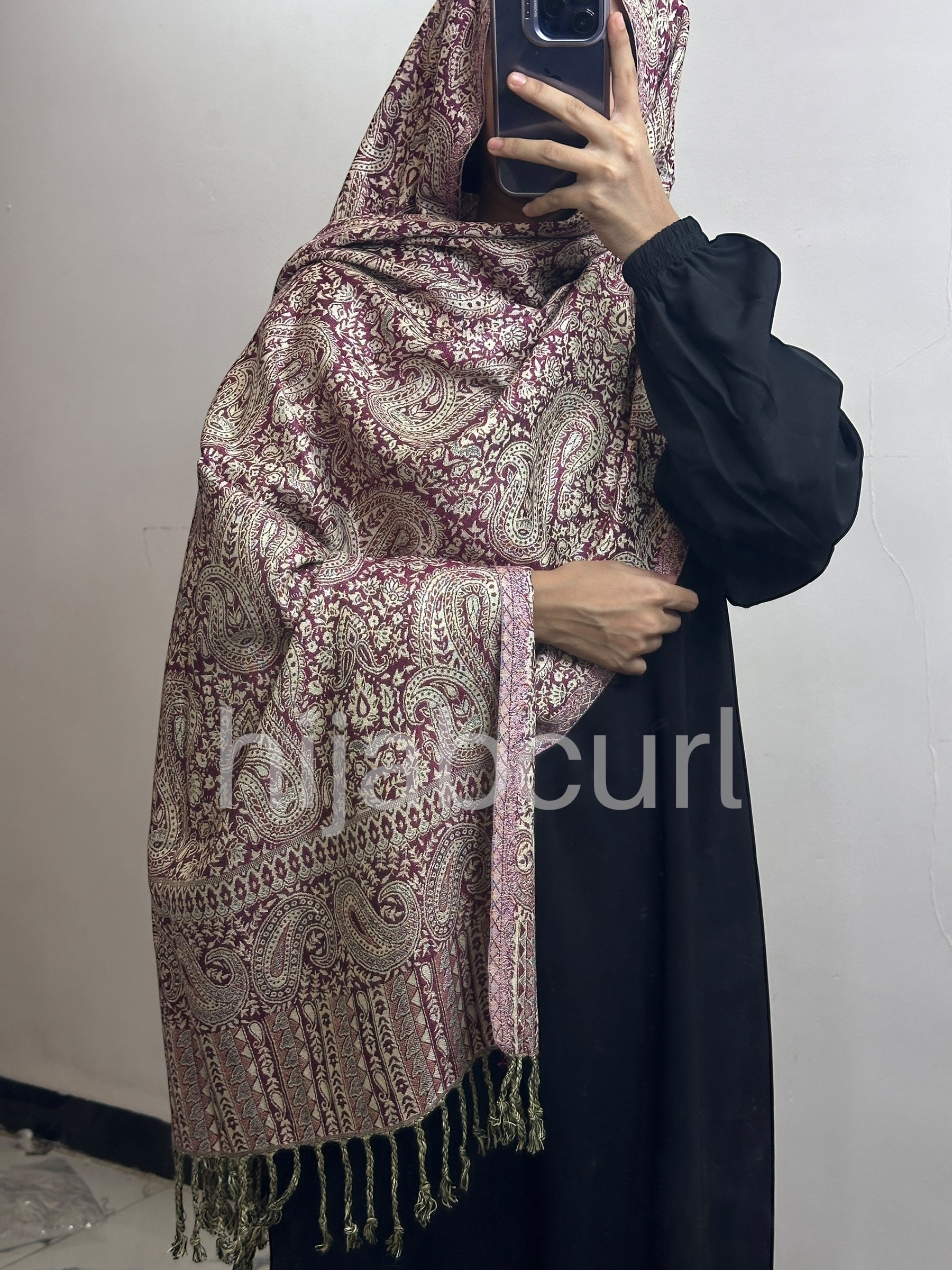 Luxury pashmina shawl