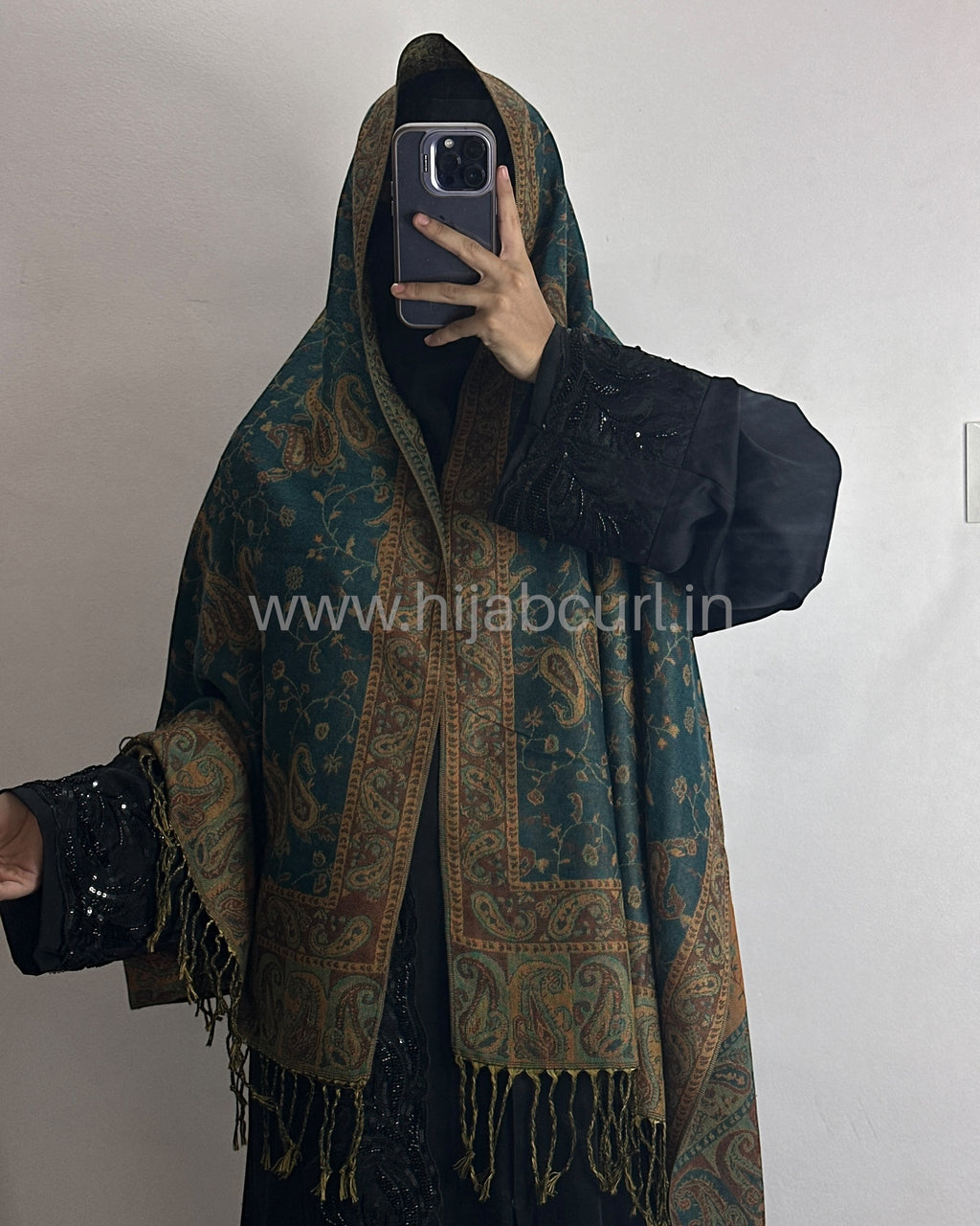 Luxury pashmina shawl