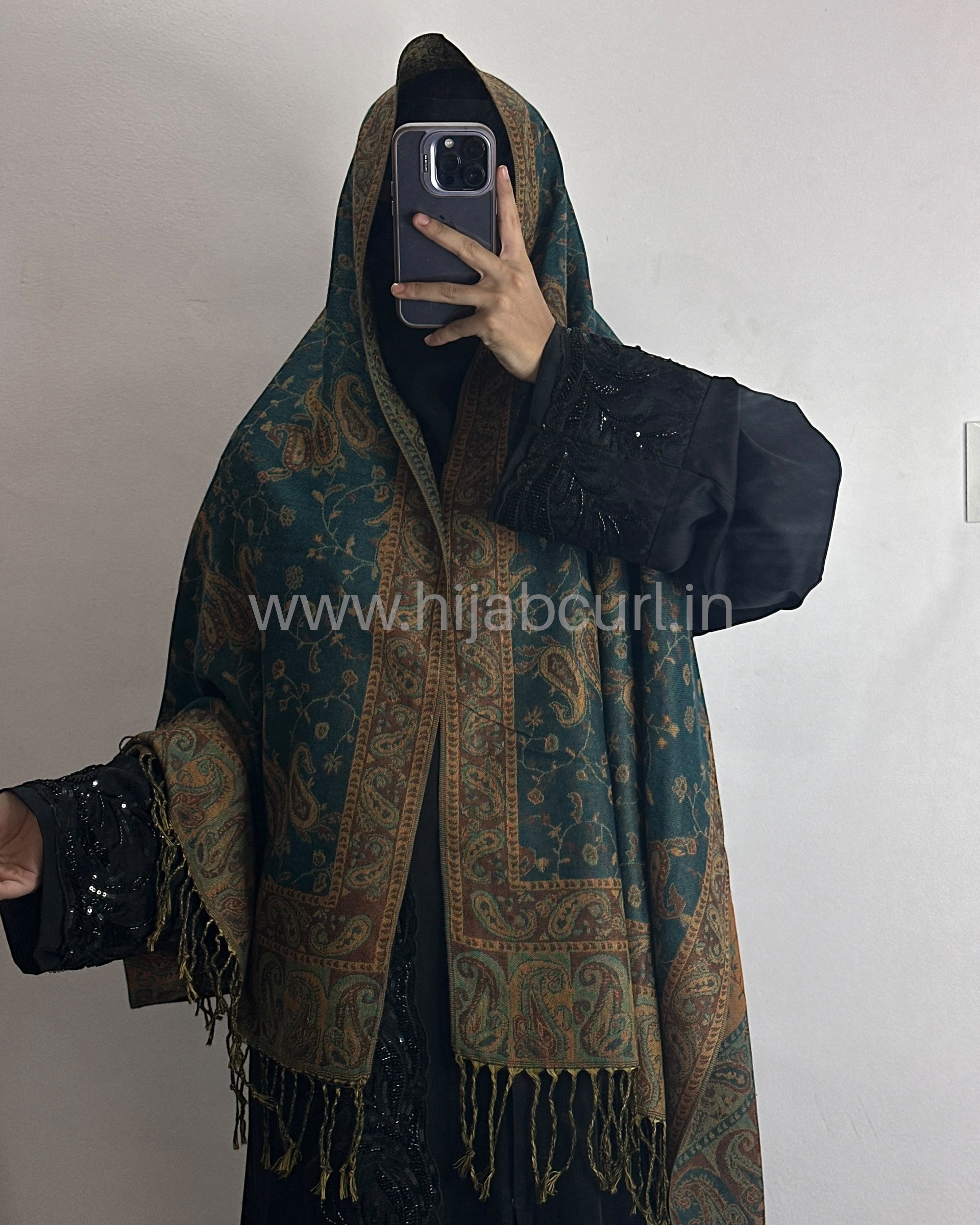 Luxury pashmina shawl