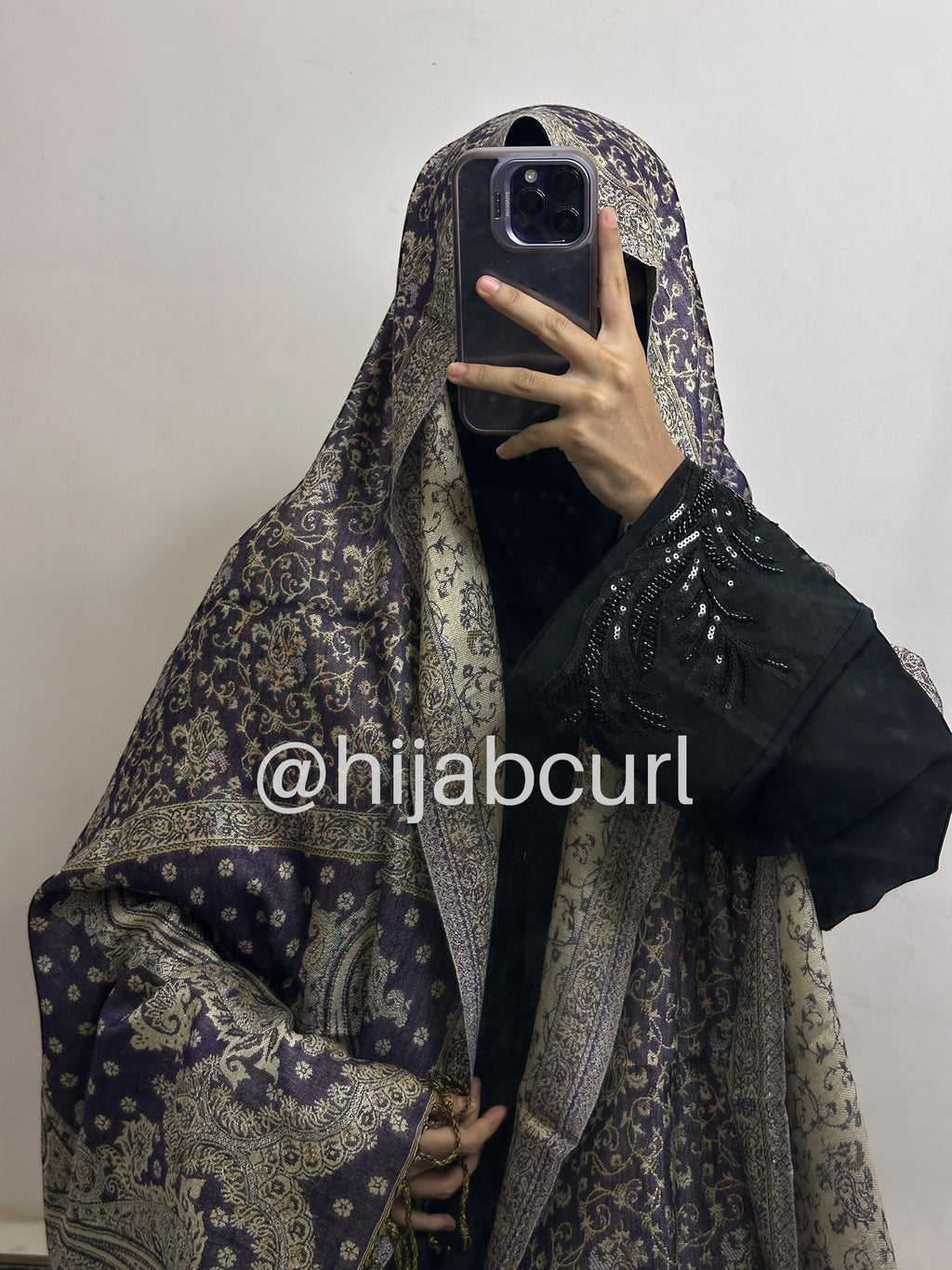 Luxury pashmina shawl
