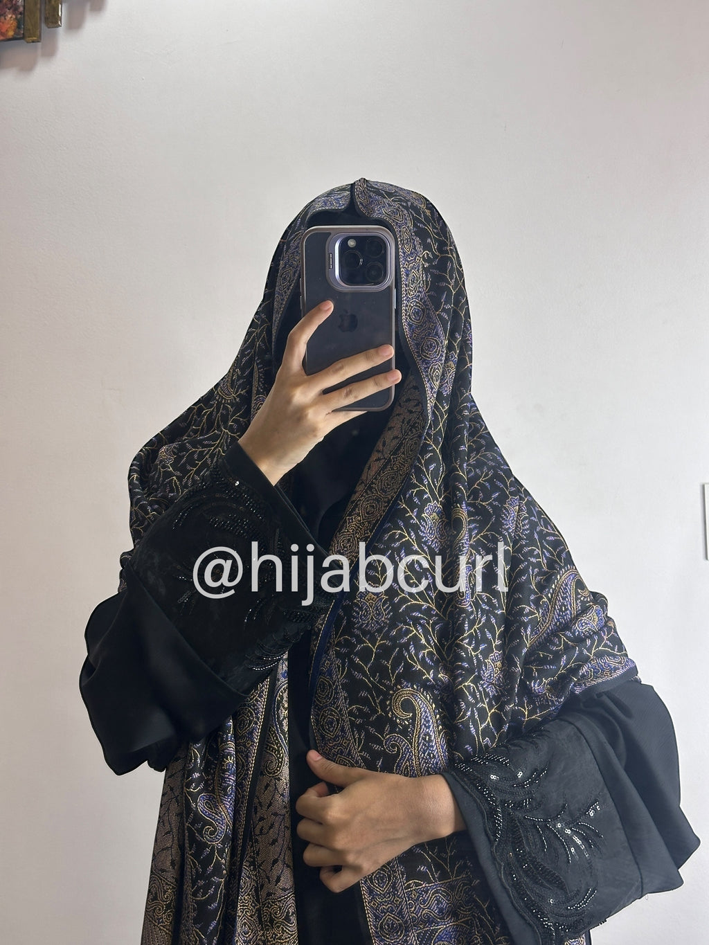 Luxury pashmina shawl