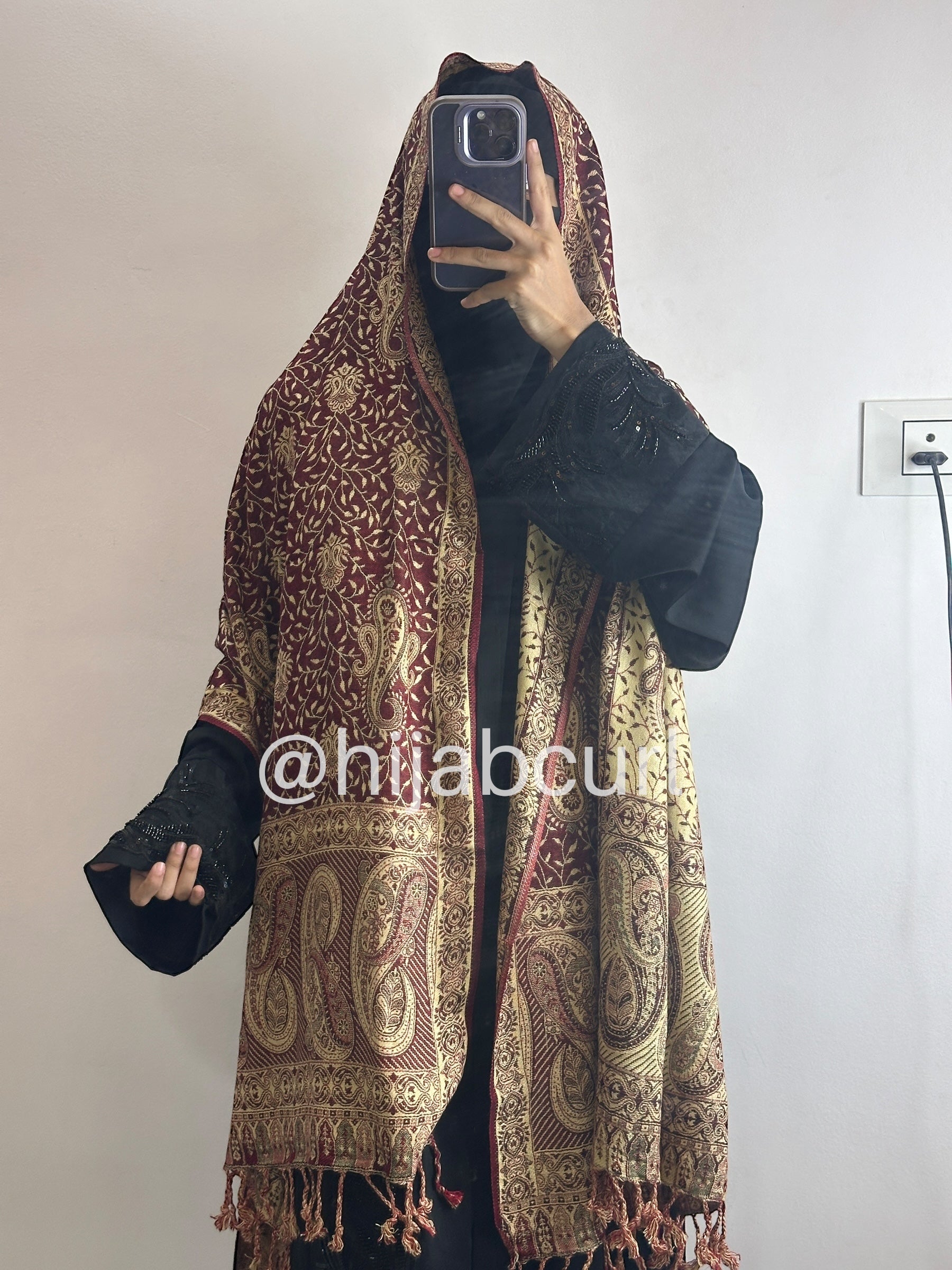 Luxury pashmina shawl