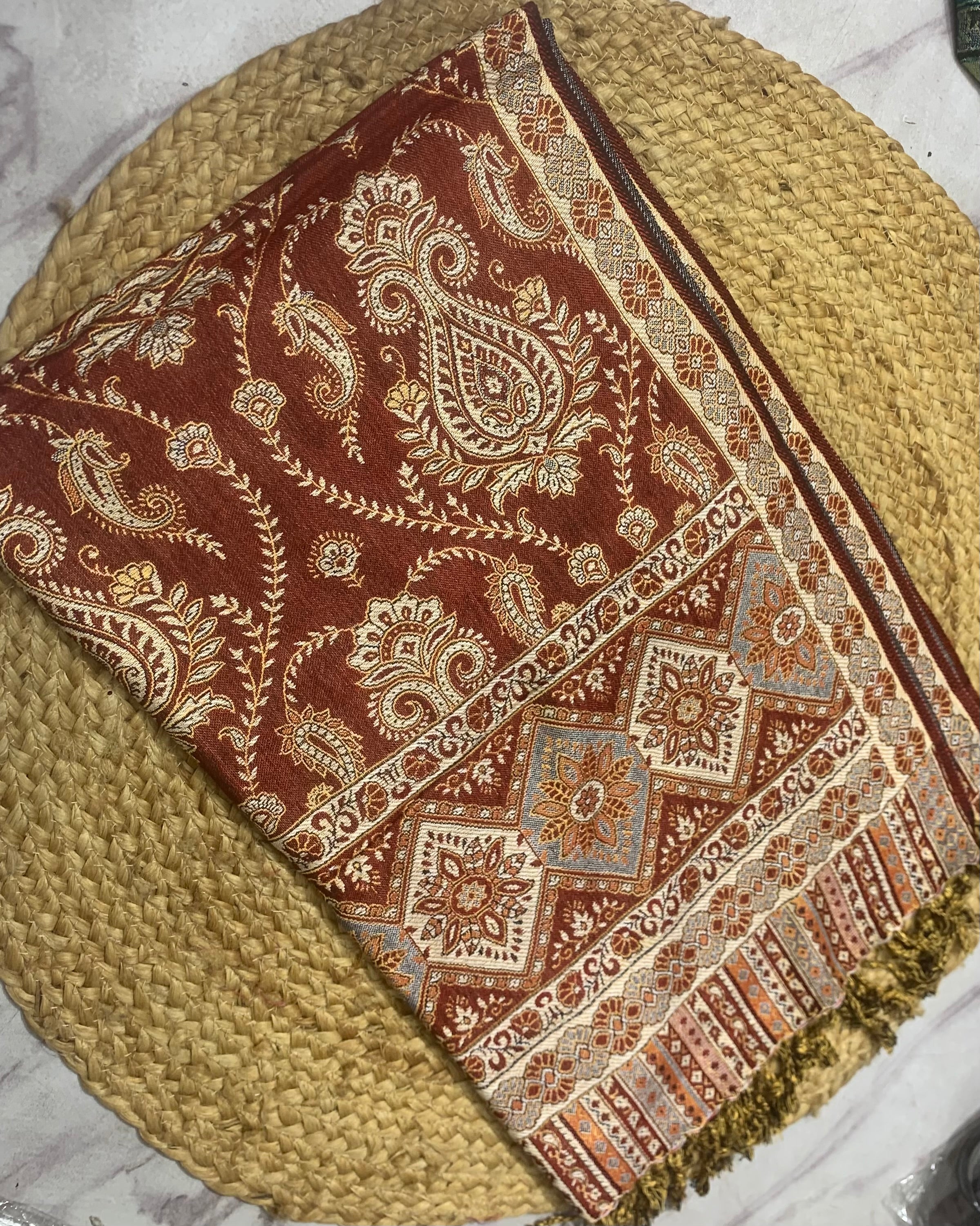 Luxury pashmina shawl