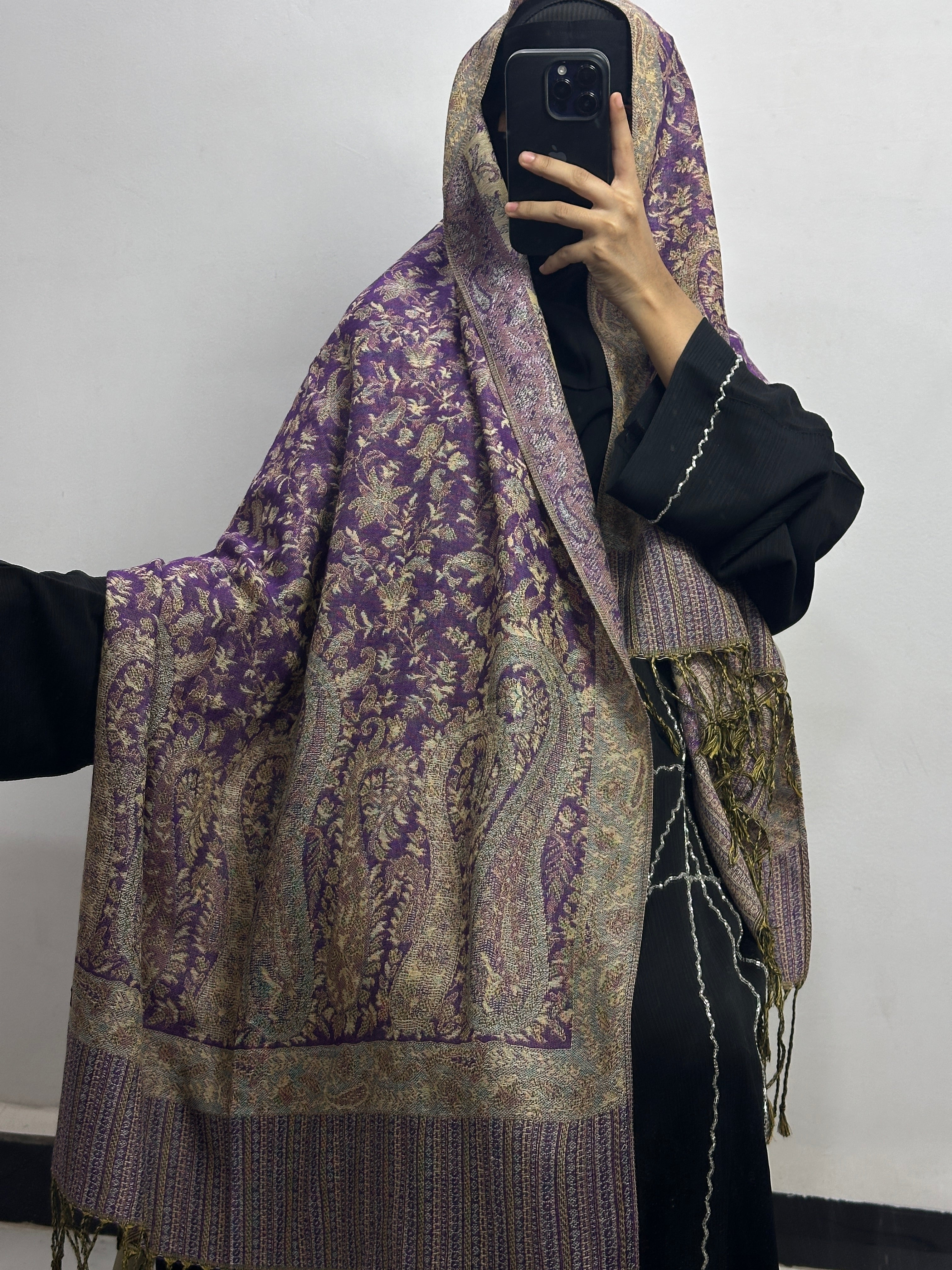 Luxury pashmina shawl
