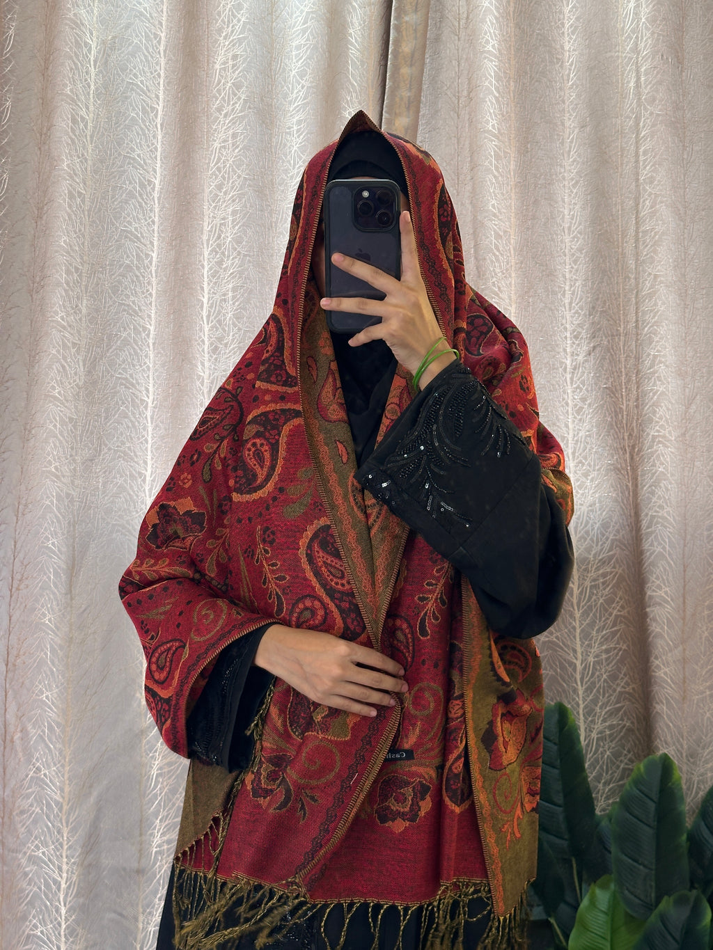 Luxury pashmina shawl