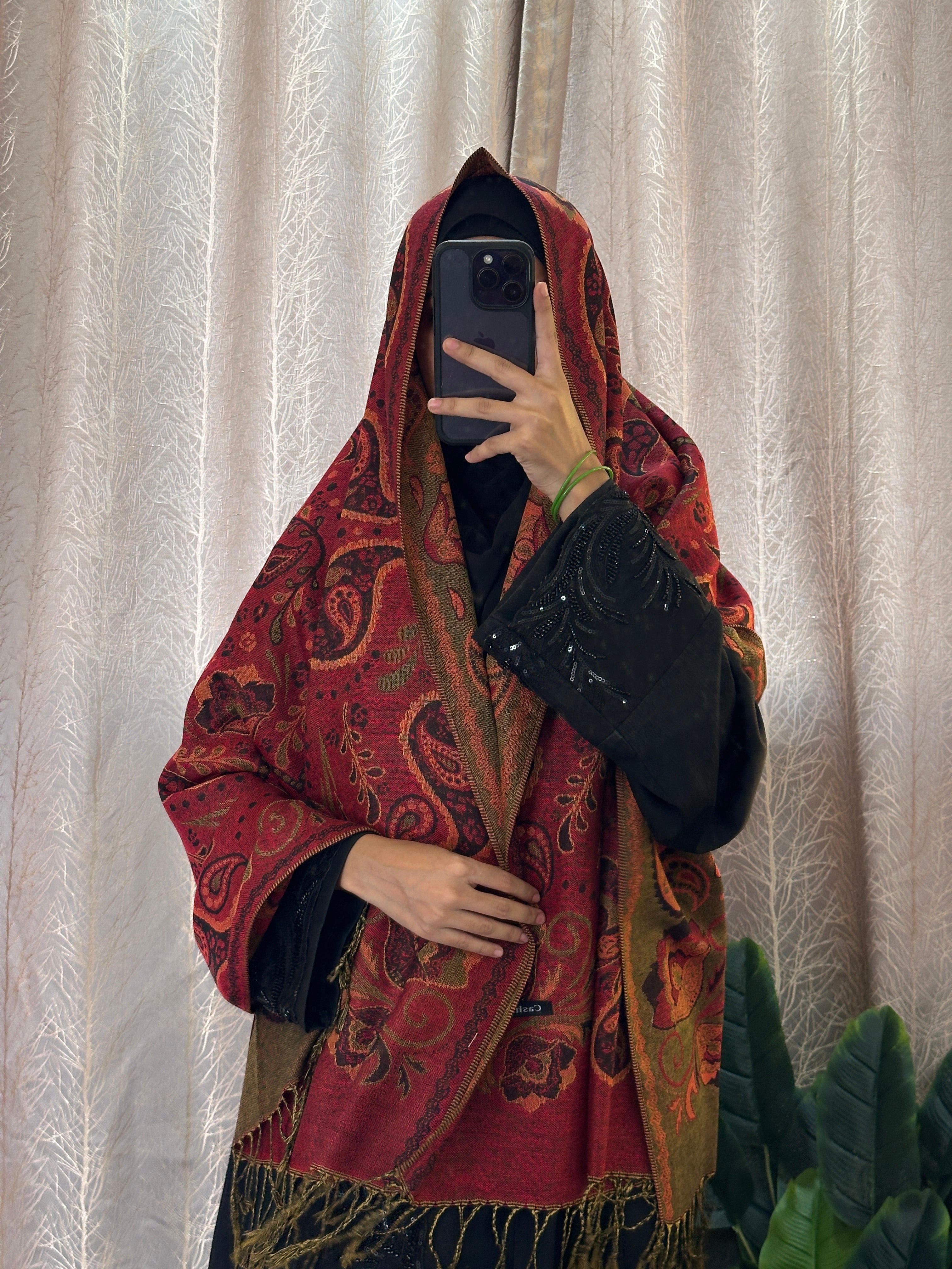 Luxury pashmina shawl