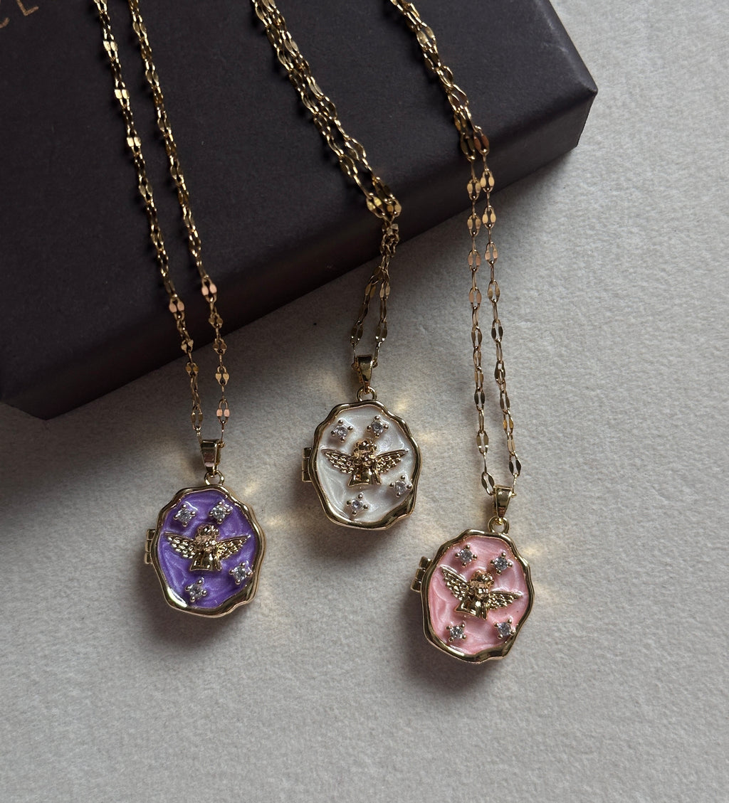Photo frame locket