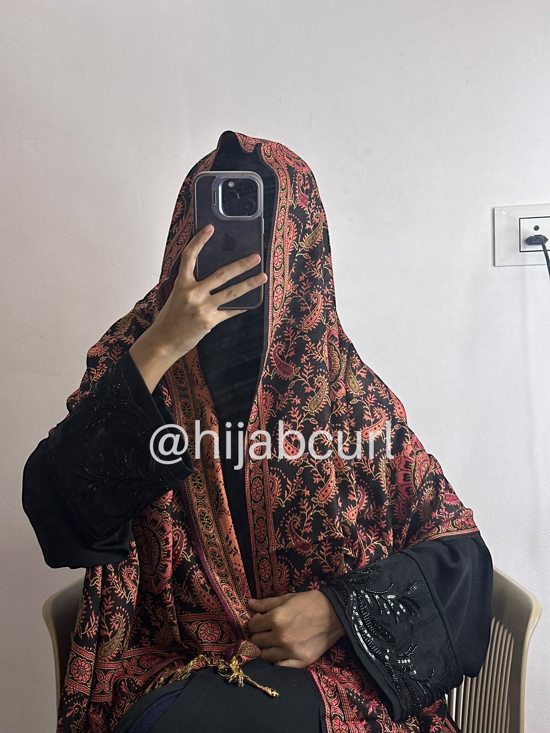 Luxury pashmina shawl