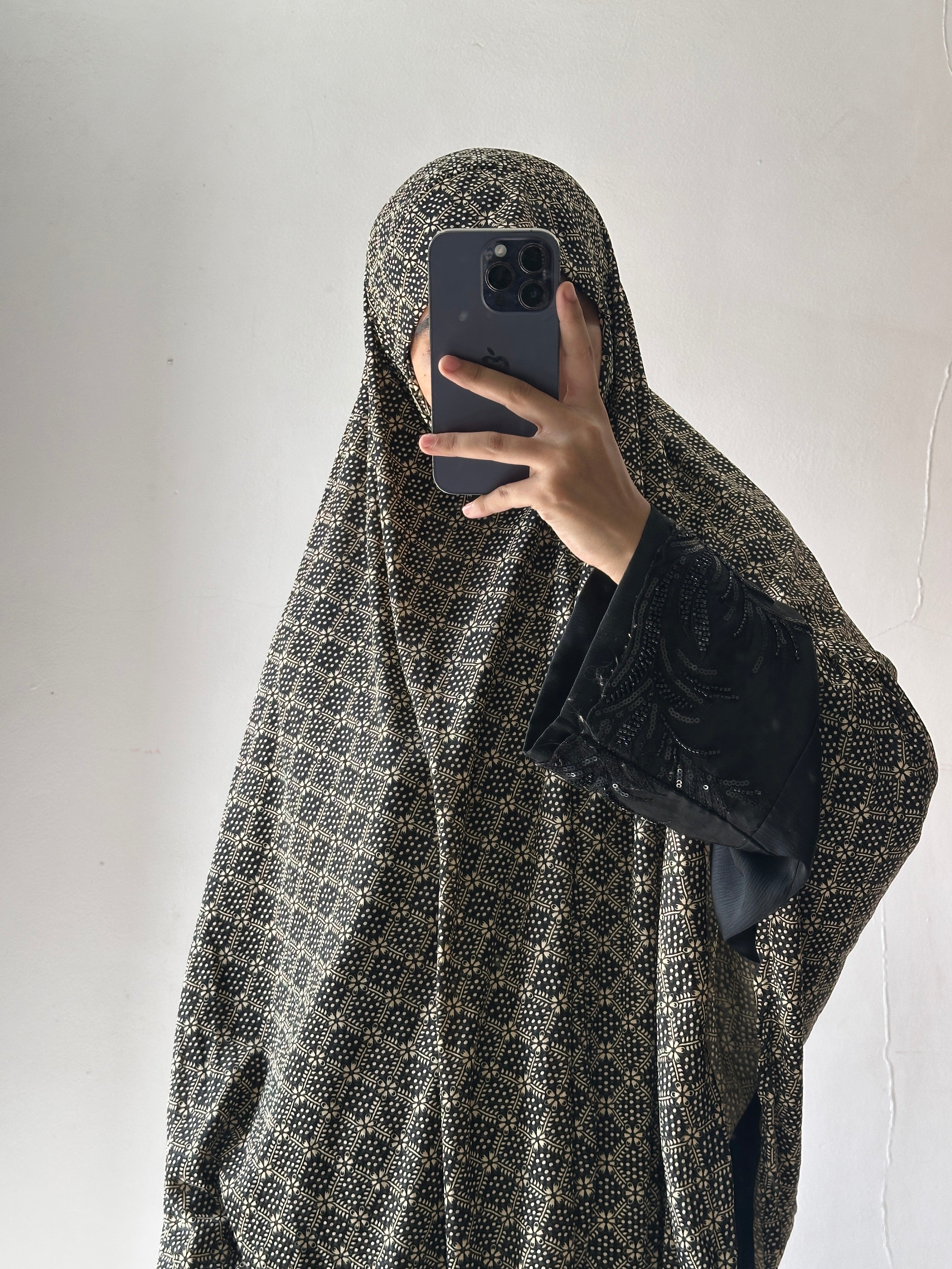 Printed Viscose Makhna - 42 inches Length