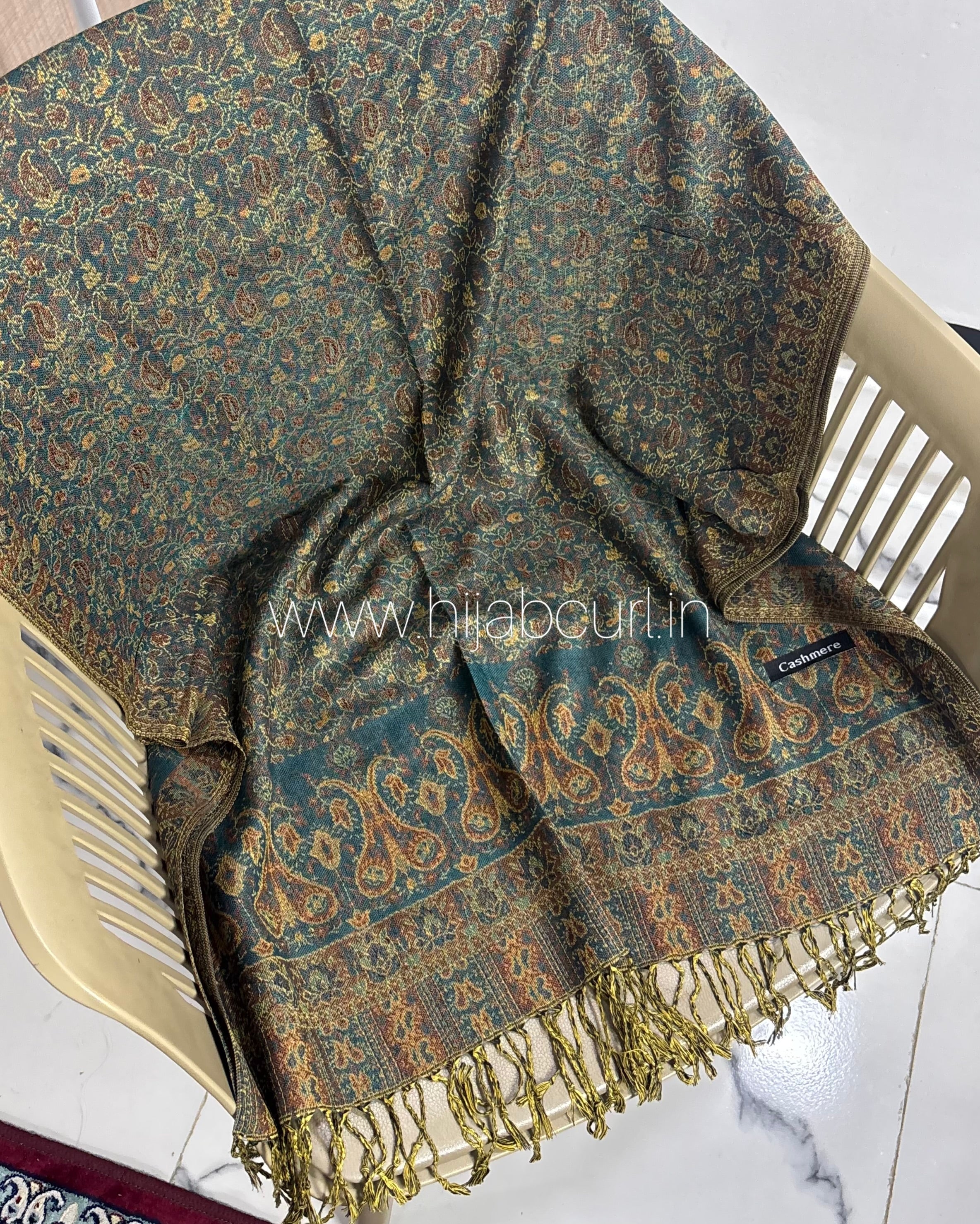 Luxury pashmina shawl