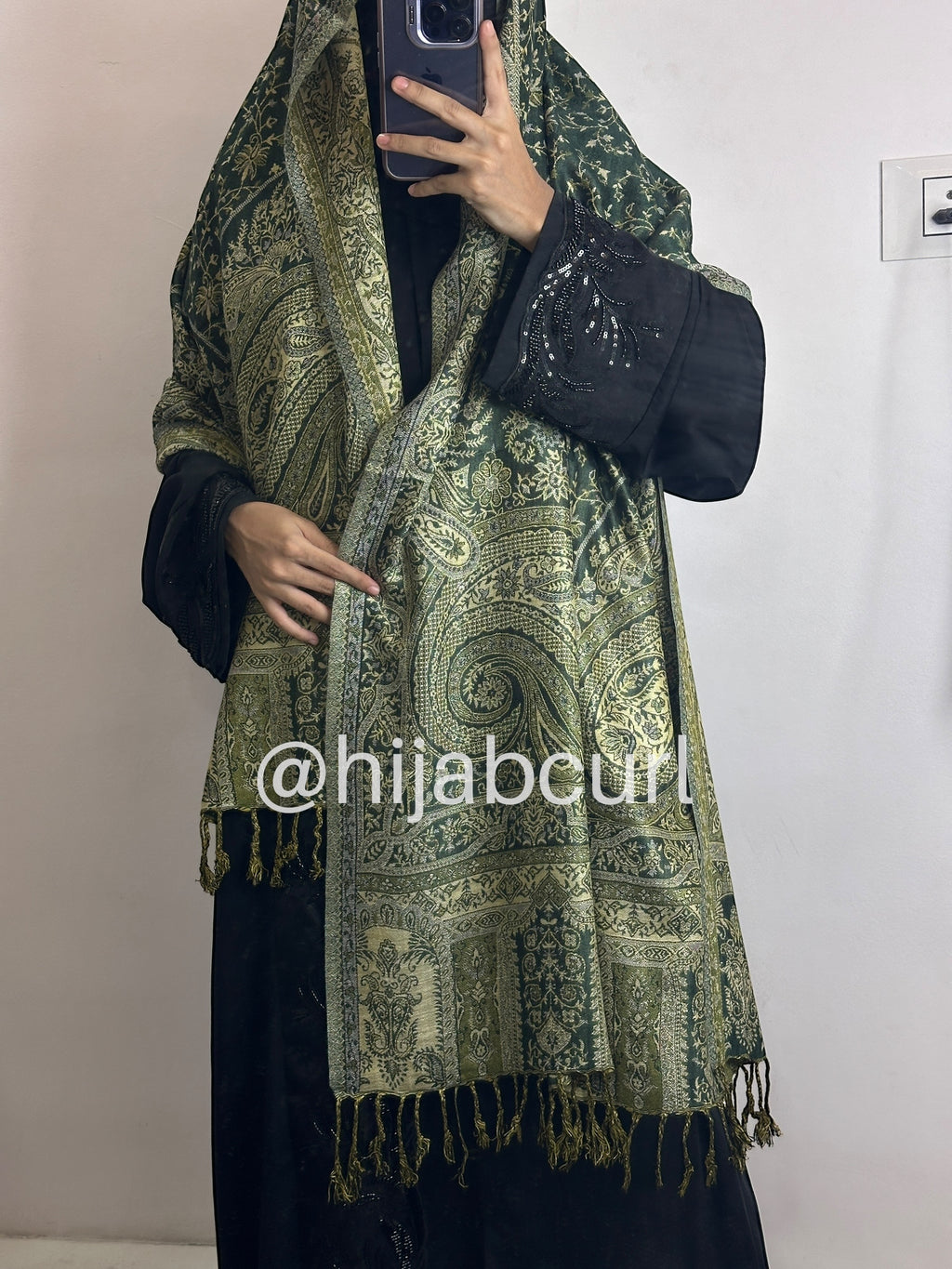 Luxury pashmina shawl
