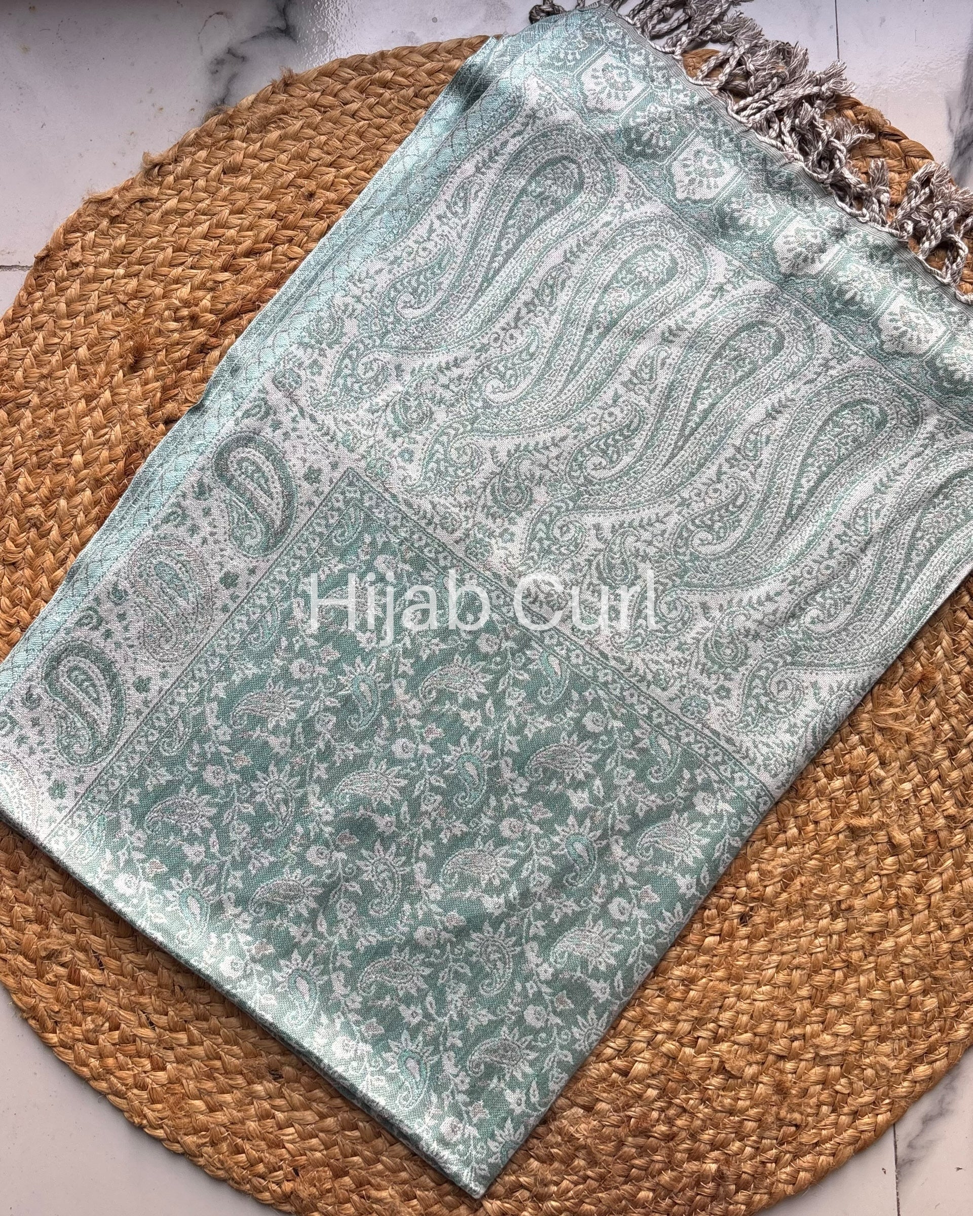 Luxury pashmina shawl