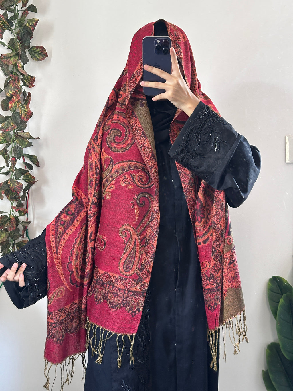 Luxury pashmina shawl