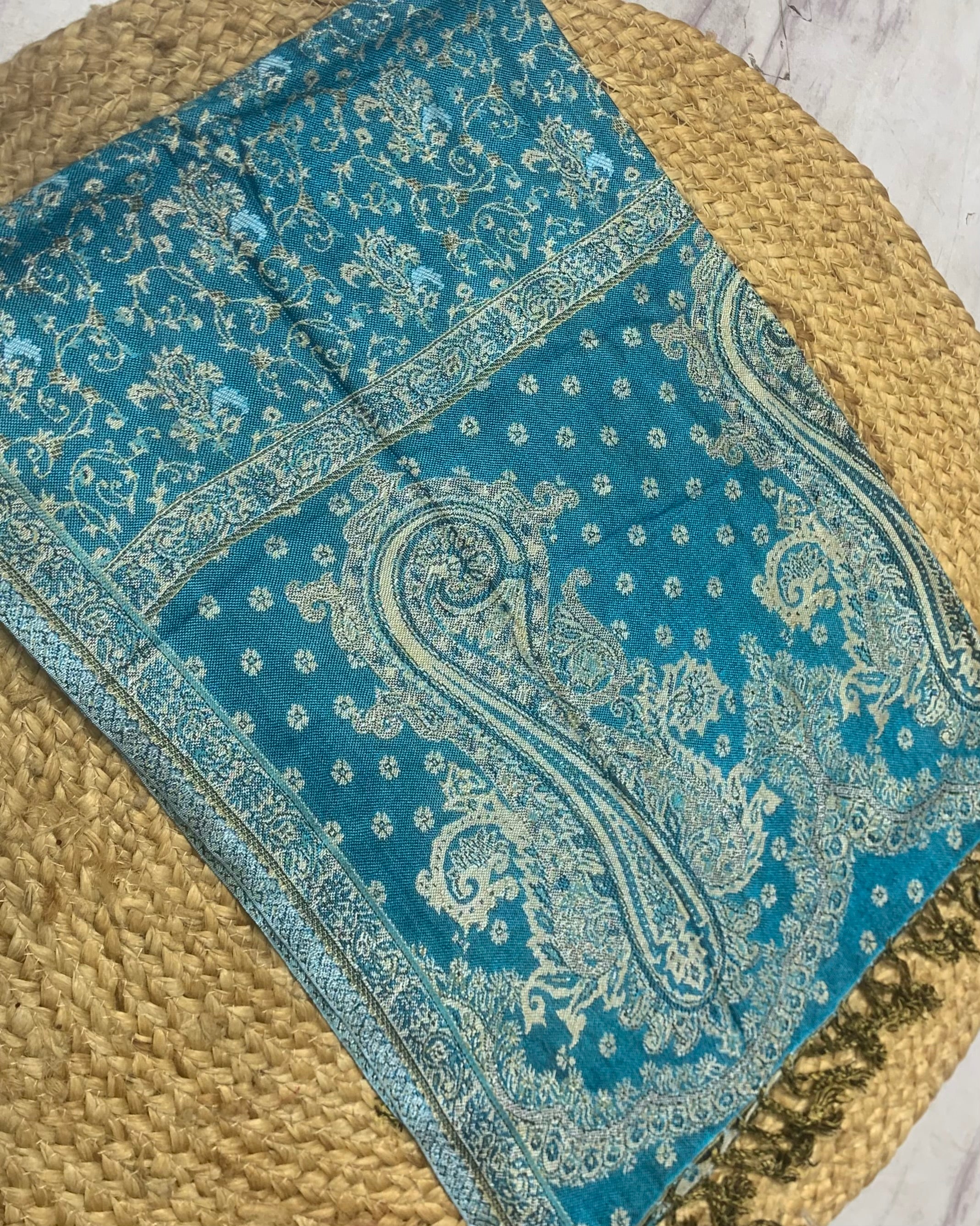 Luxury pashmina shawl