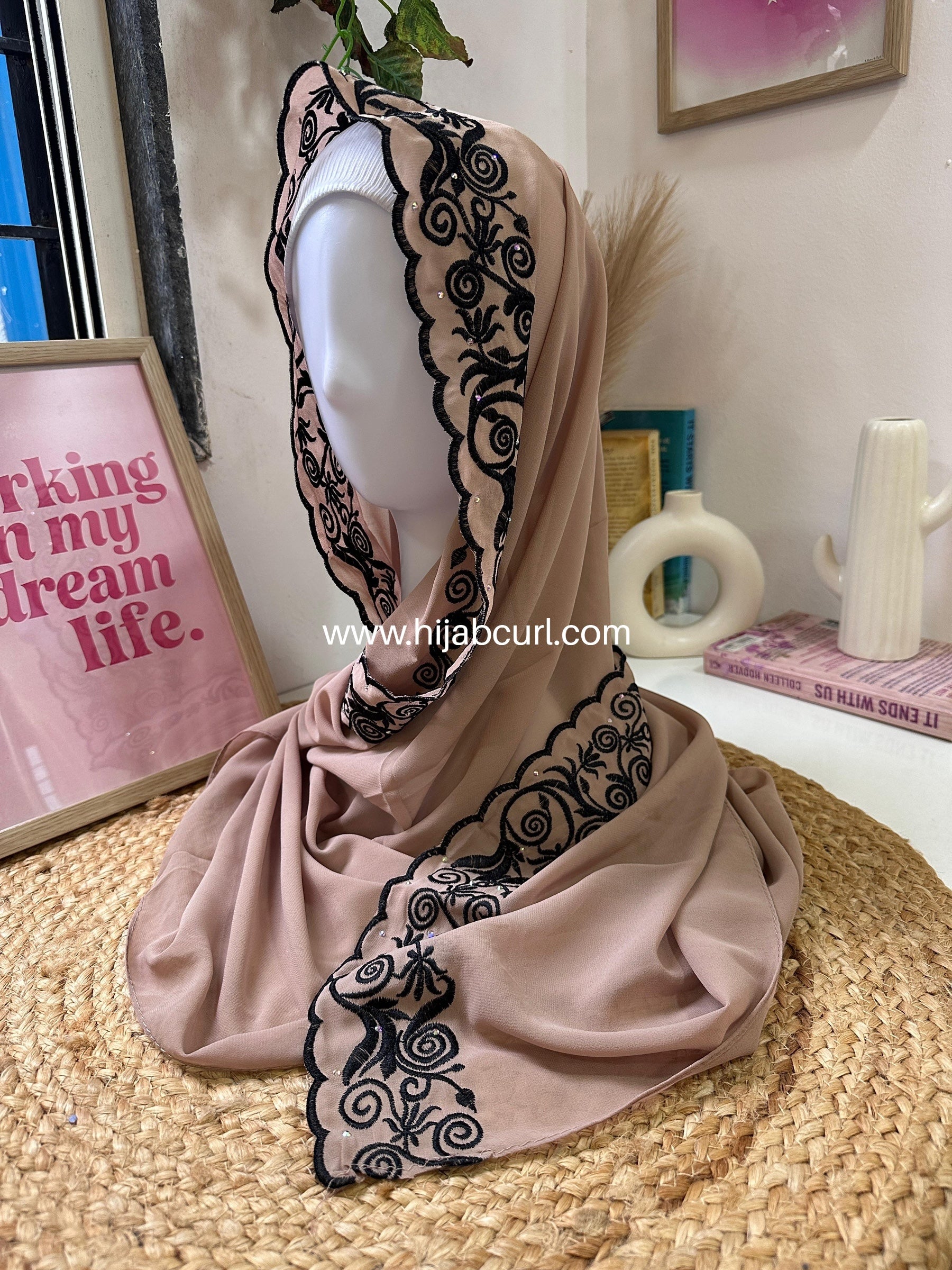 Premium Chiffon Embroidered Hijab