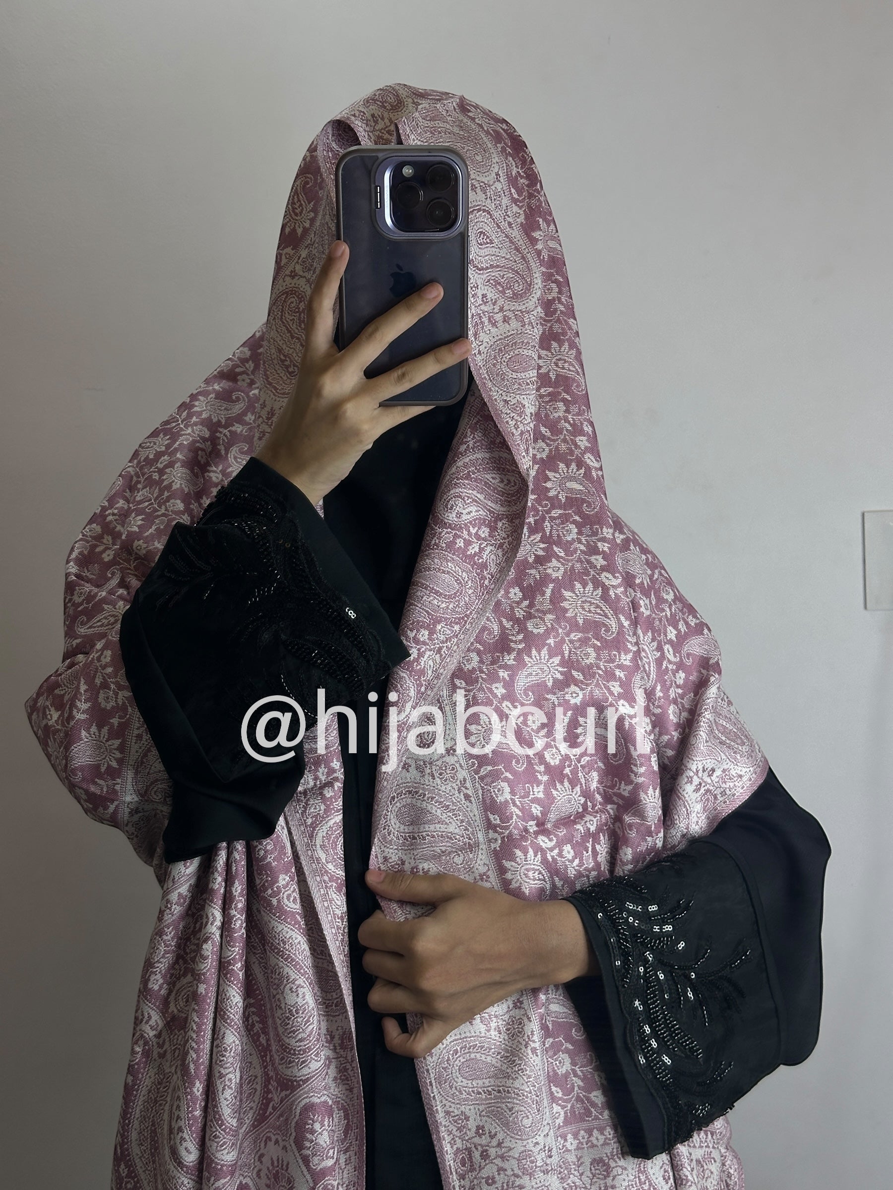 Luxury pashmina shawl