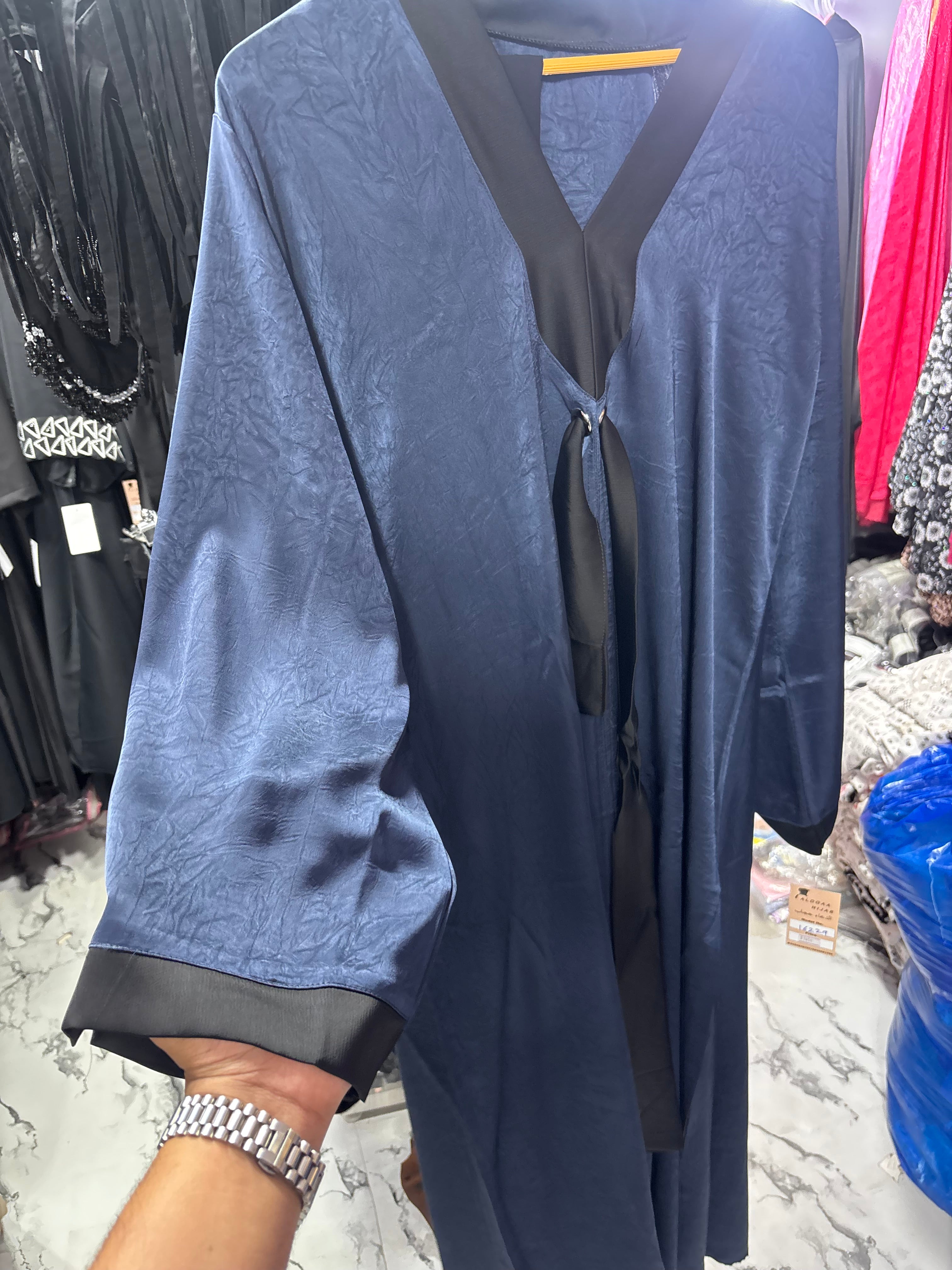 Luxurious Abaya- Perfect For Party Wear