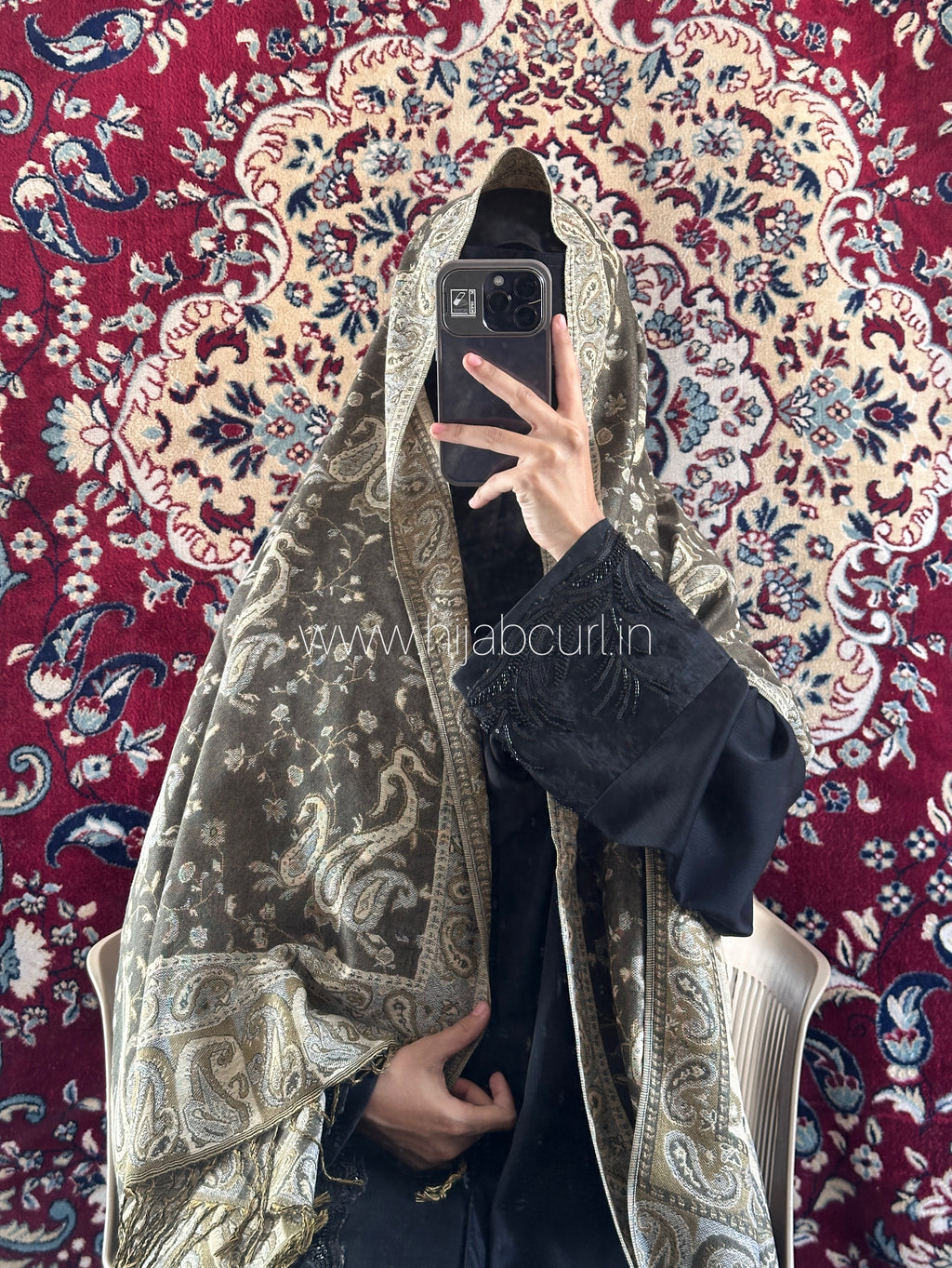 Luxury pashmina shawl
